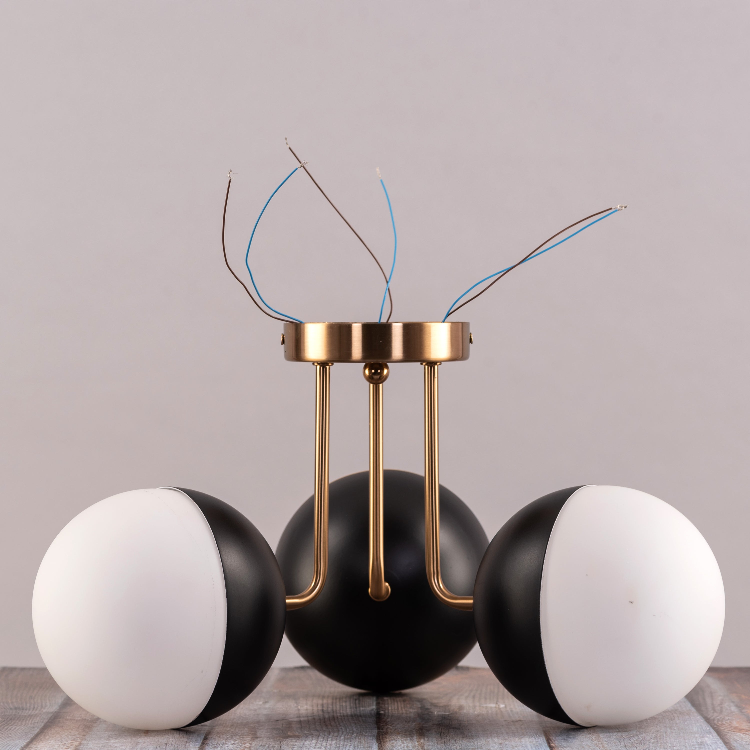 Addiction (Gold, Black) Ceiling Light