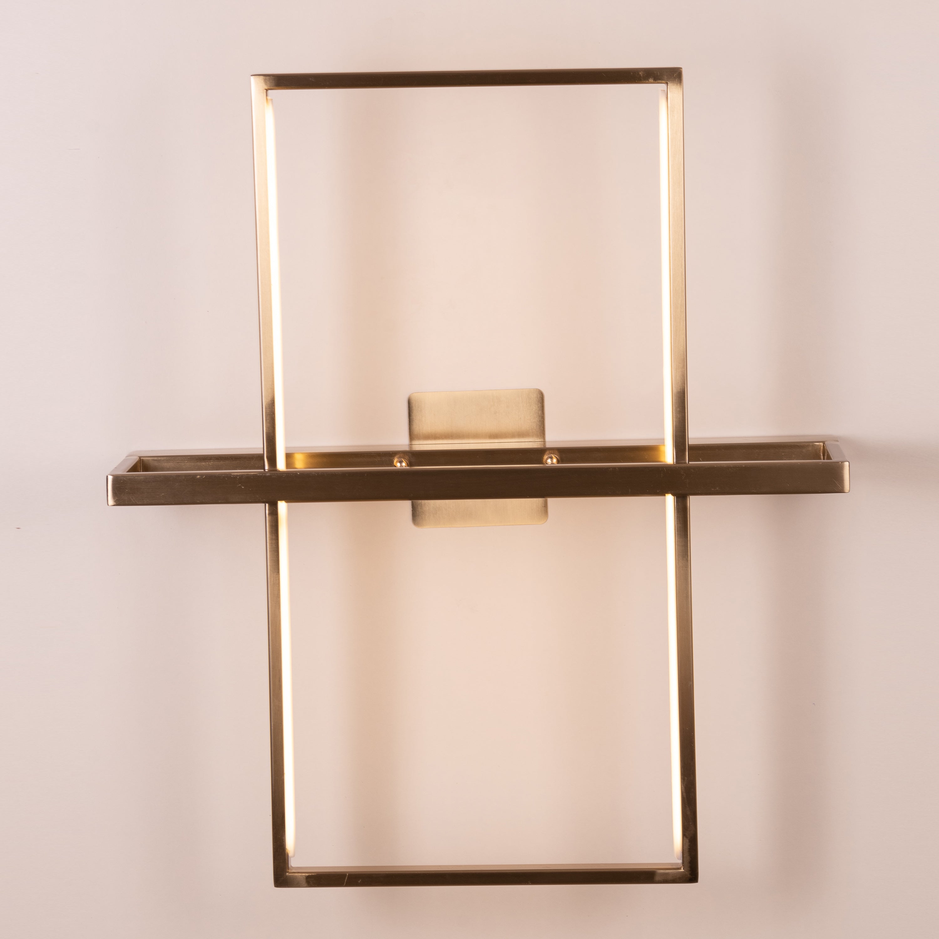 Memory Lane (Gold, Built-In LED) Wall Light
