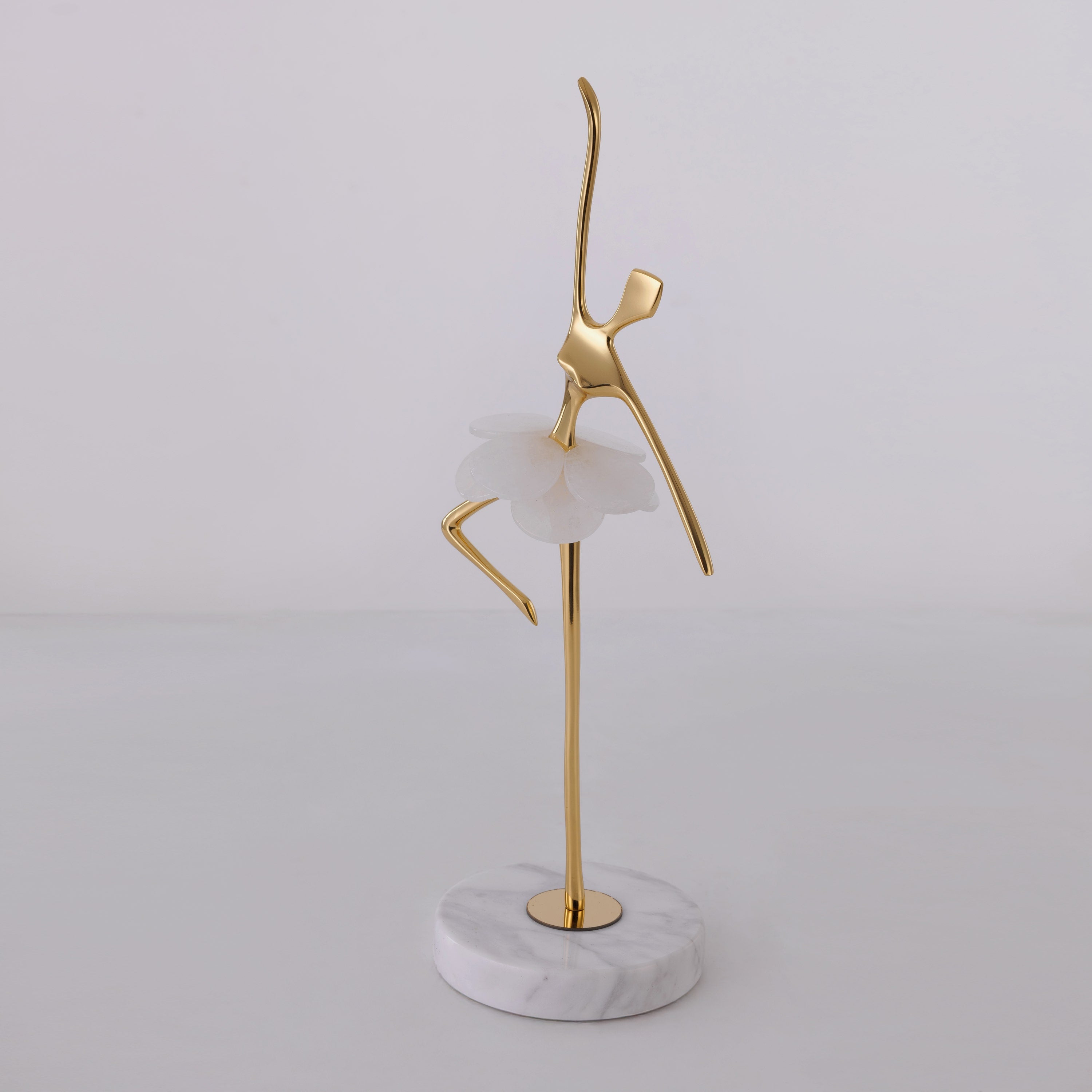 Poised (White/Gold) Marble