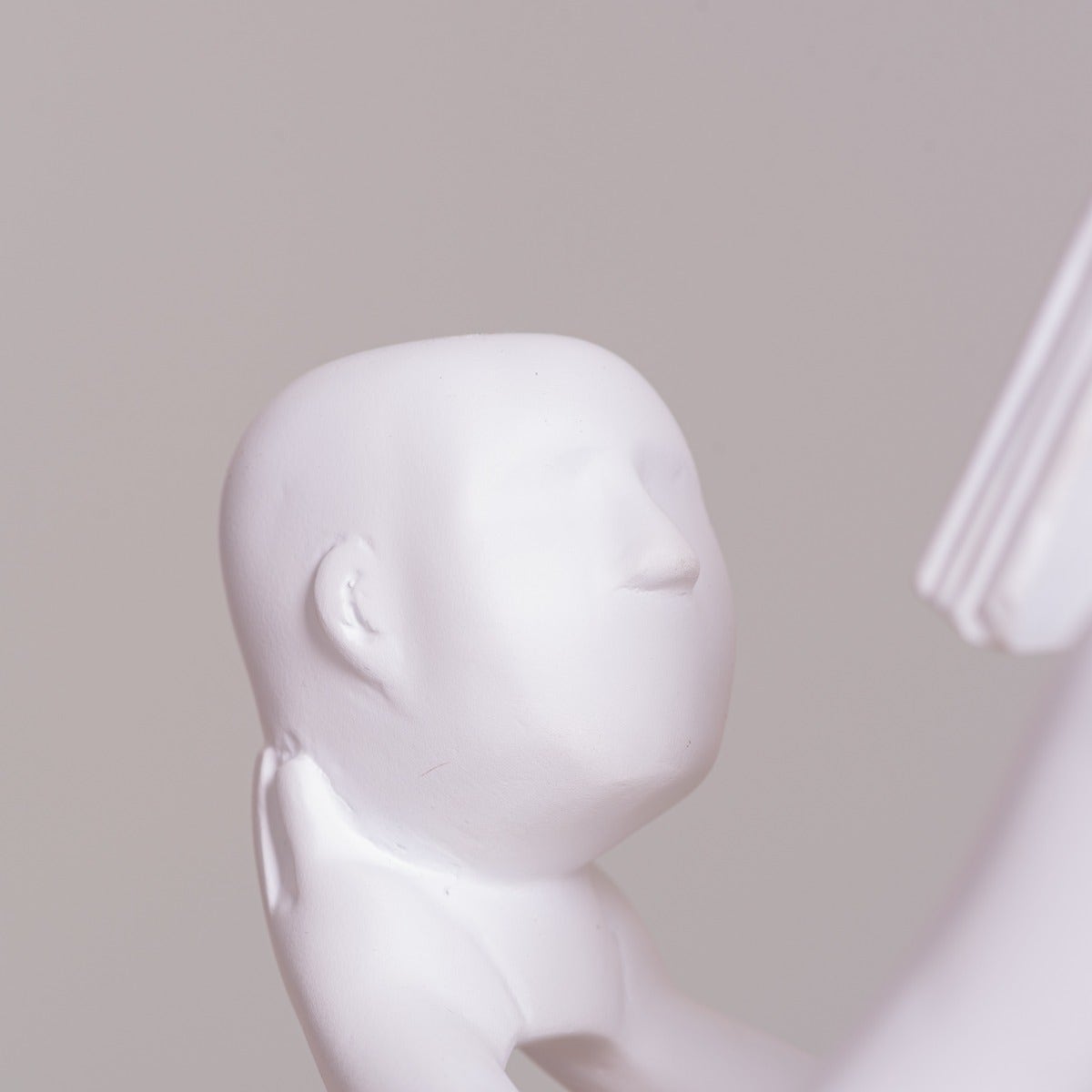Read To Me (White) Resin Home Decor