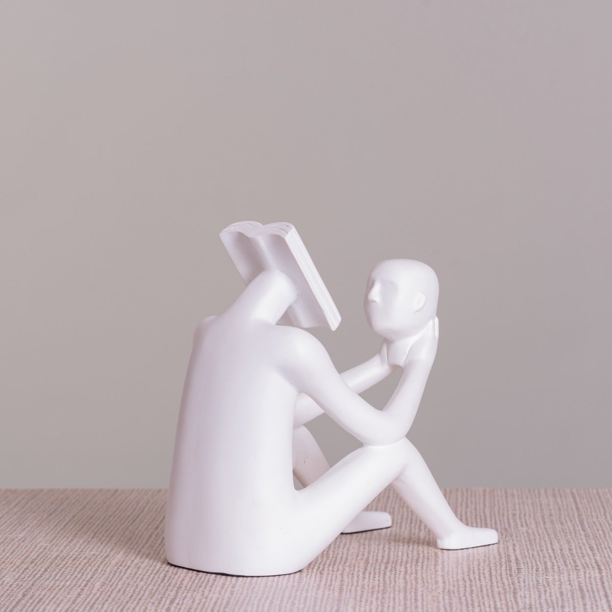 Read To Me (White) Resin Home Decor