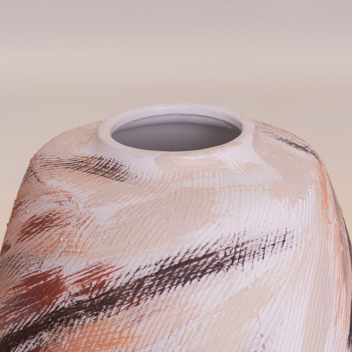 Oliver’s Olive (White/Black/Brown) Textured Ceramic Vase