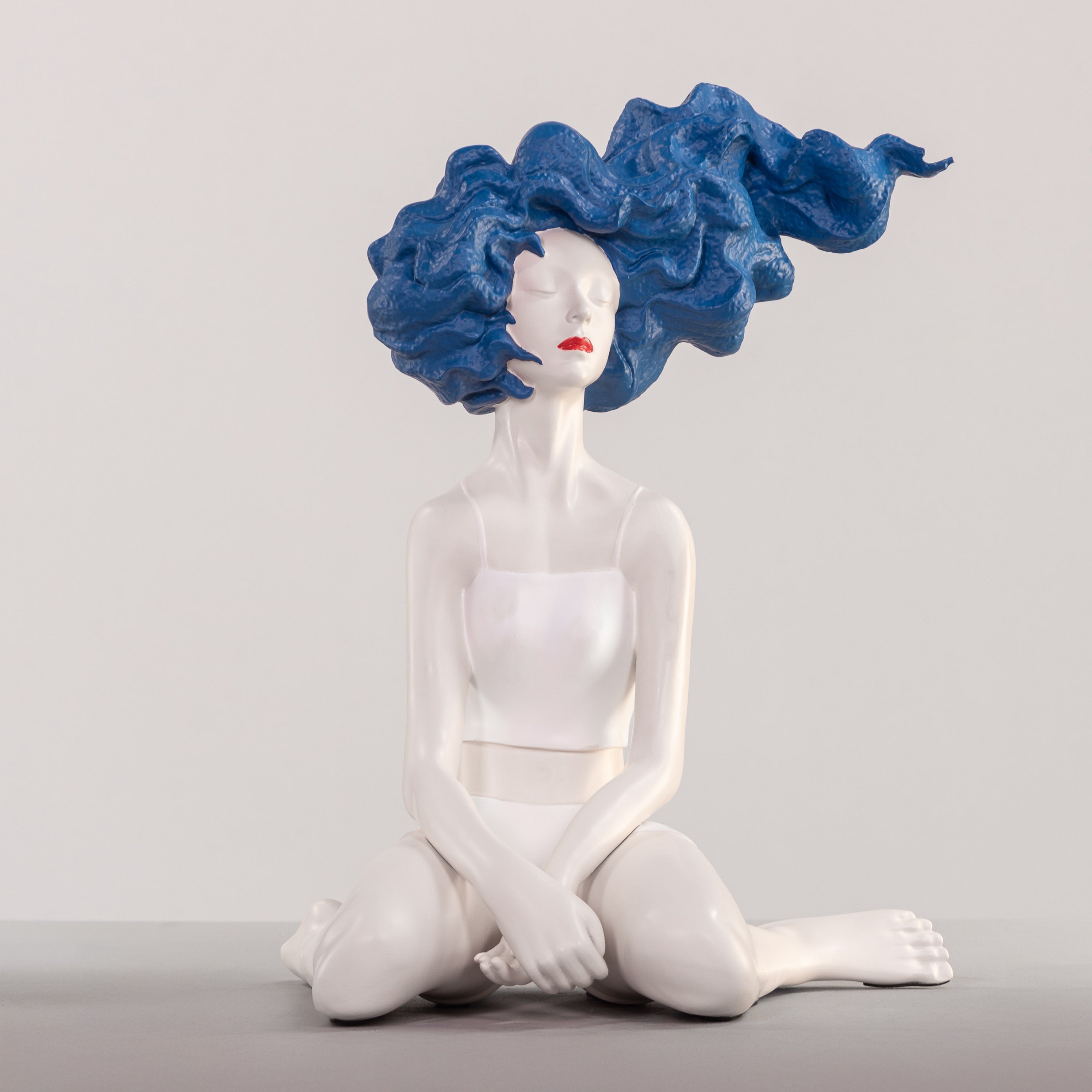 Sleepless In SoHo (Blue, White) Resin Home Decor