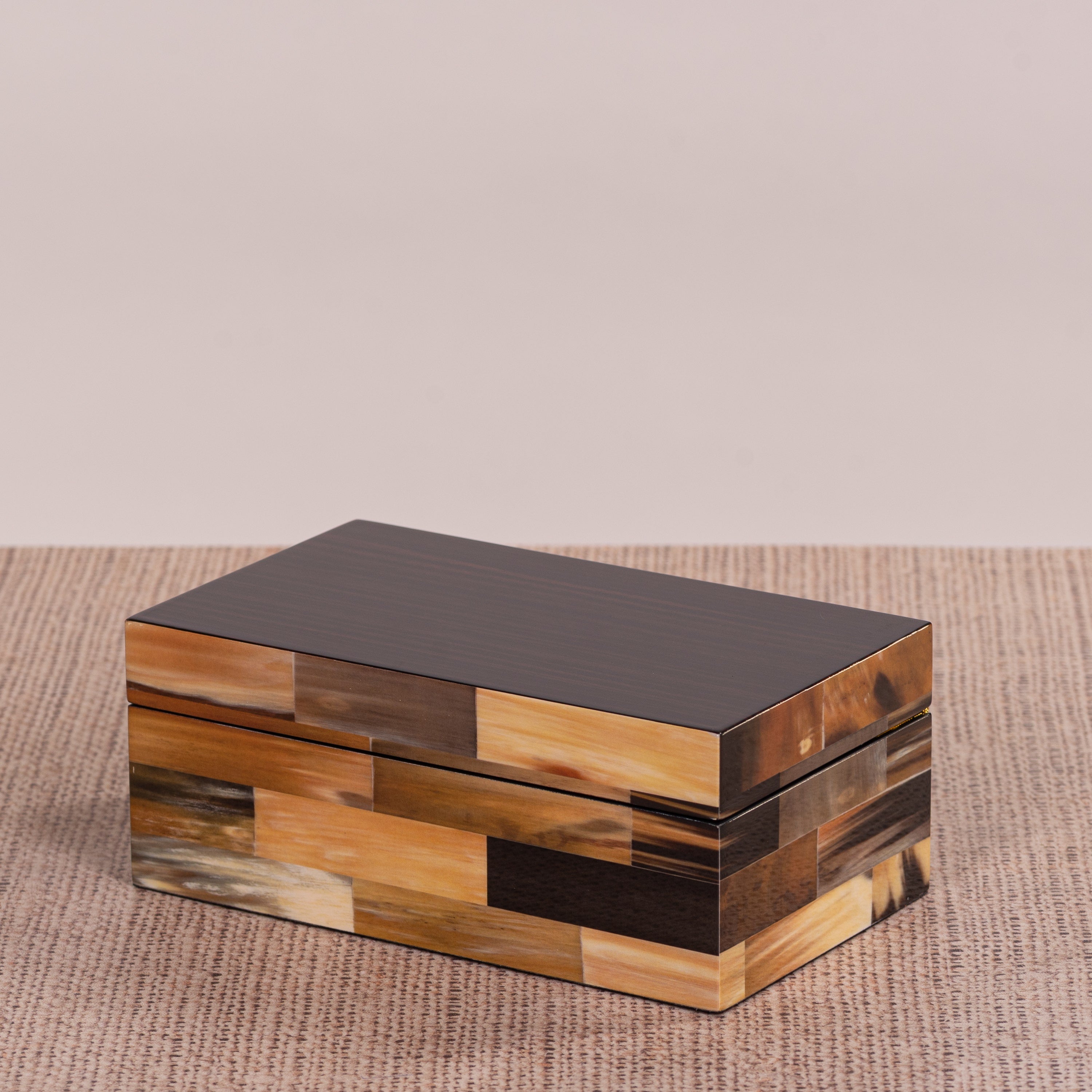 Marquetra (Medium) Home Decor