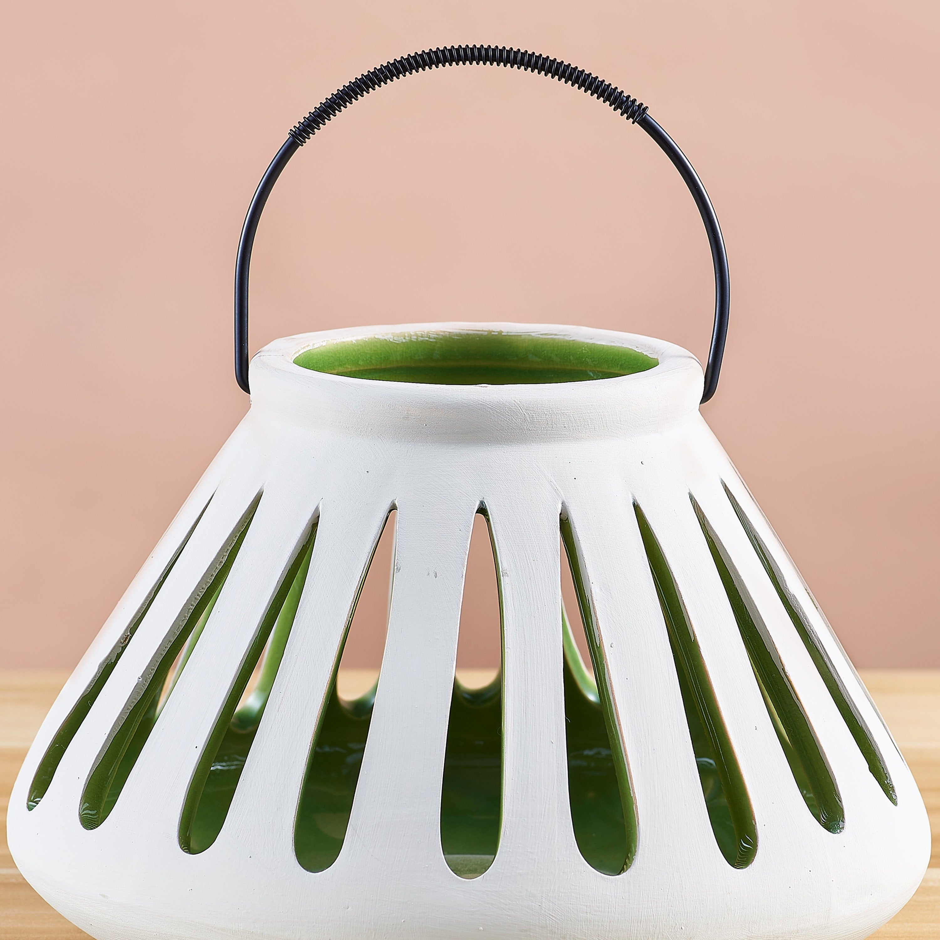 Tealight Today (Black, Medium)