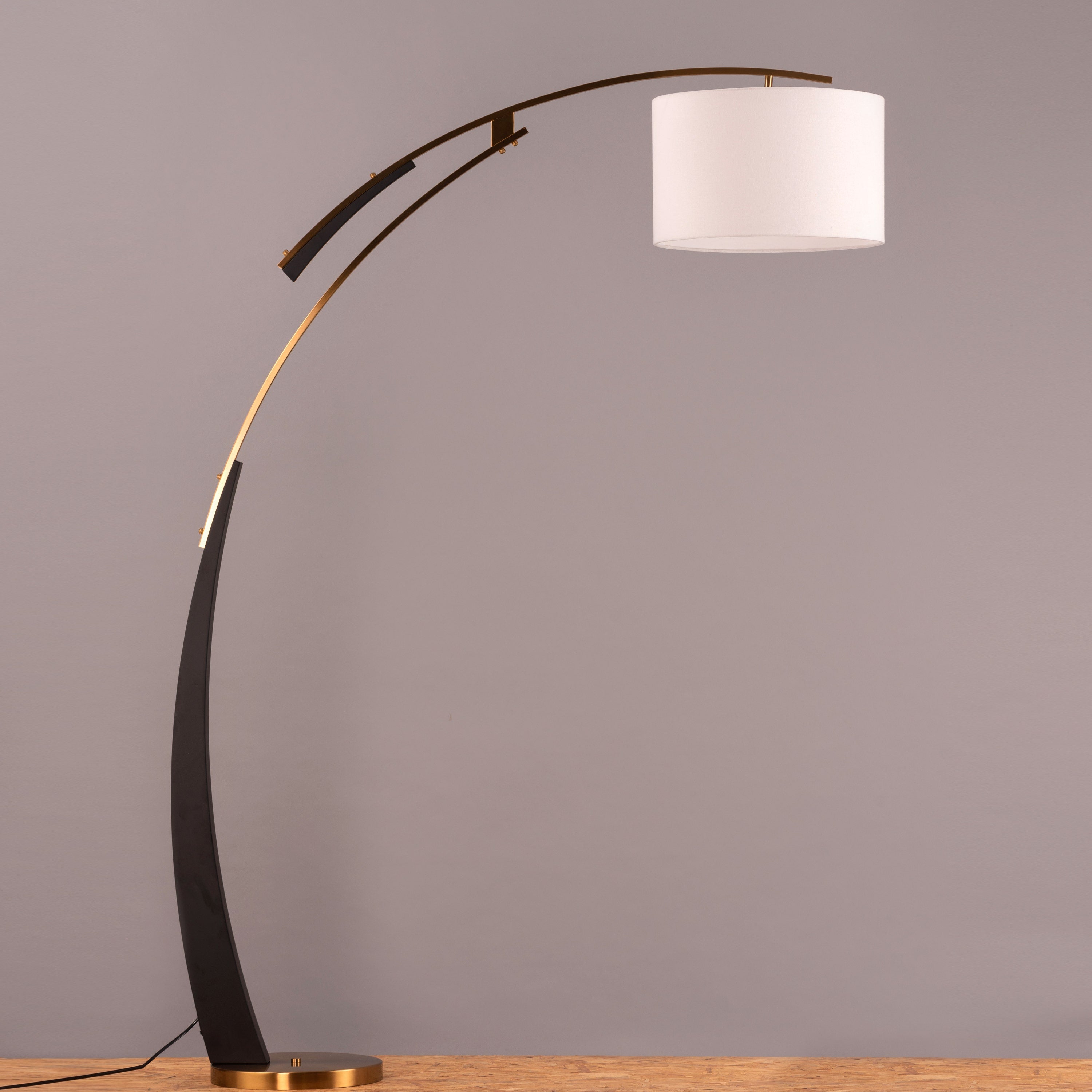 Direct Flight (Black, Gold) Floor Lamp