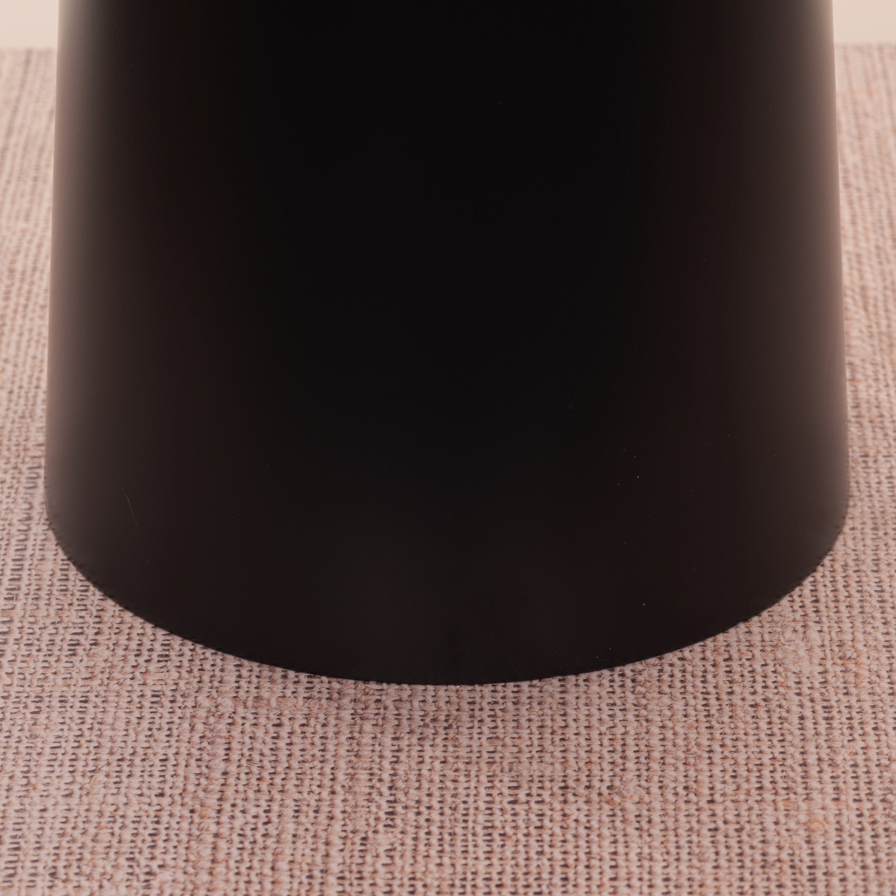 Can't Quit Me (Black) Built-In LED Floor Lamp