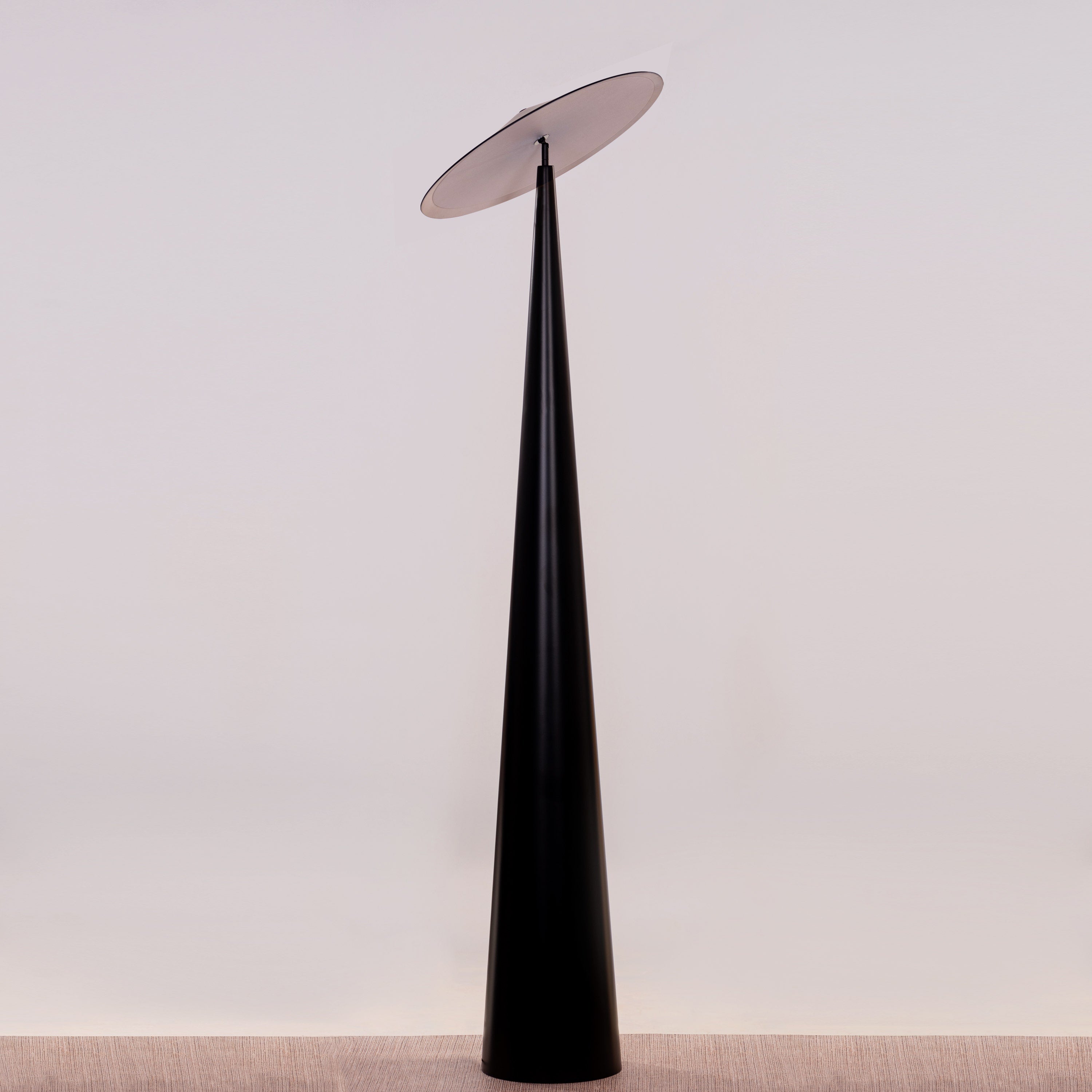 Can't Quit Me (Black) Built-In LED Floor Lamp