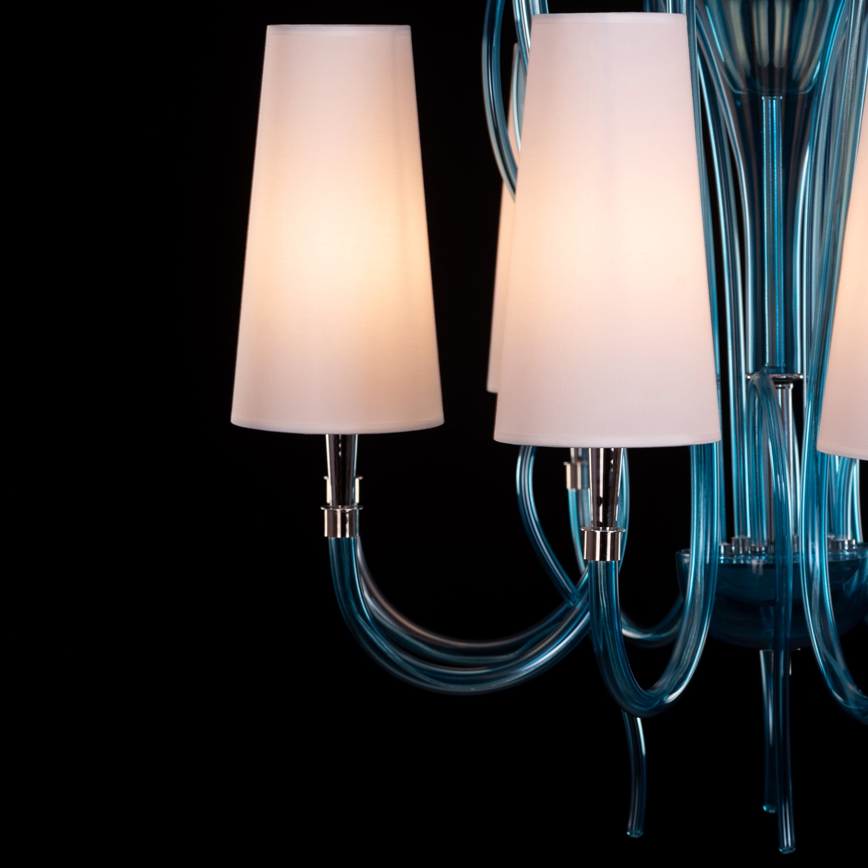 Lunch In London (Blue, White) Glass Chandelier