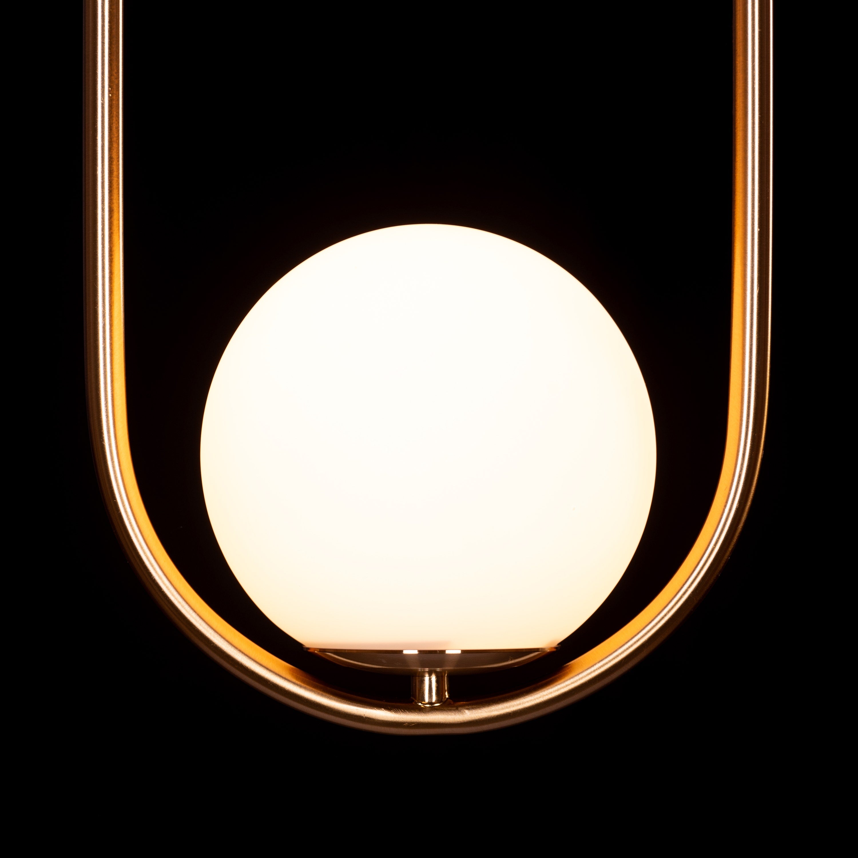 Showtime (Small, Gold) Pendant Light