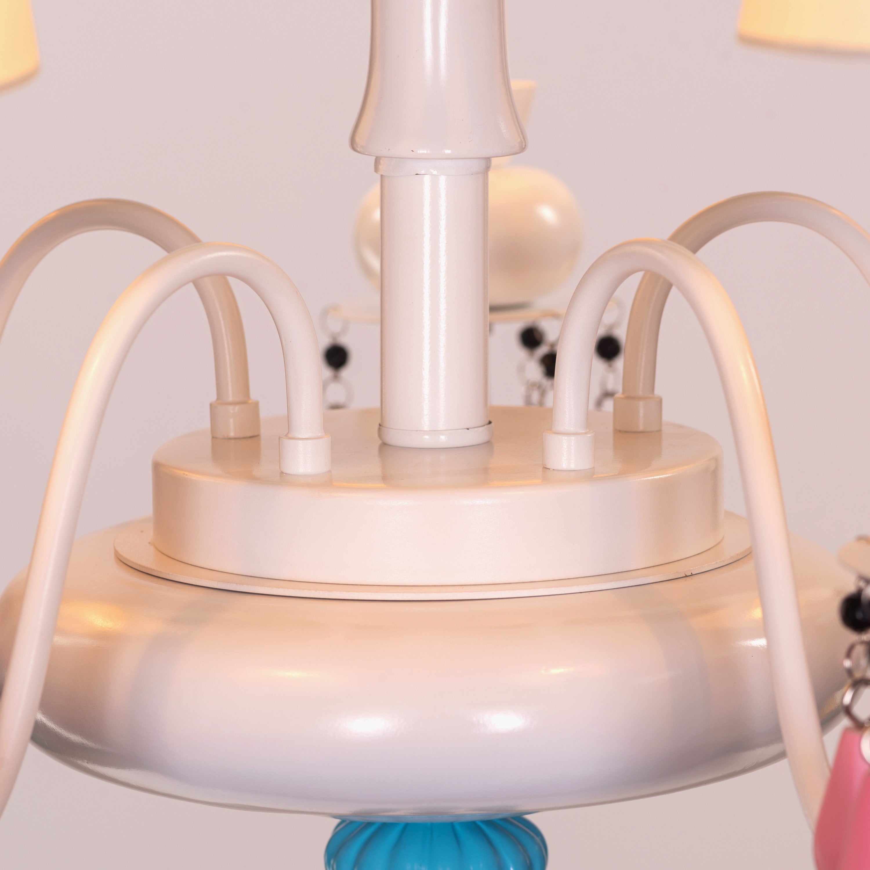 Faraway Tree (Medium, White) Ceramic Chandelier