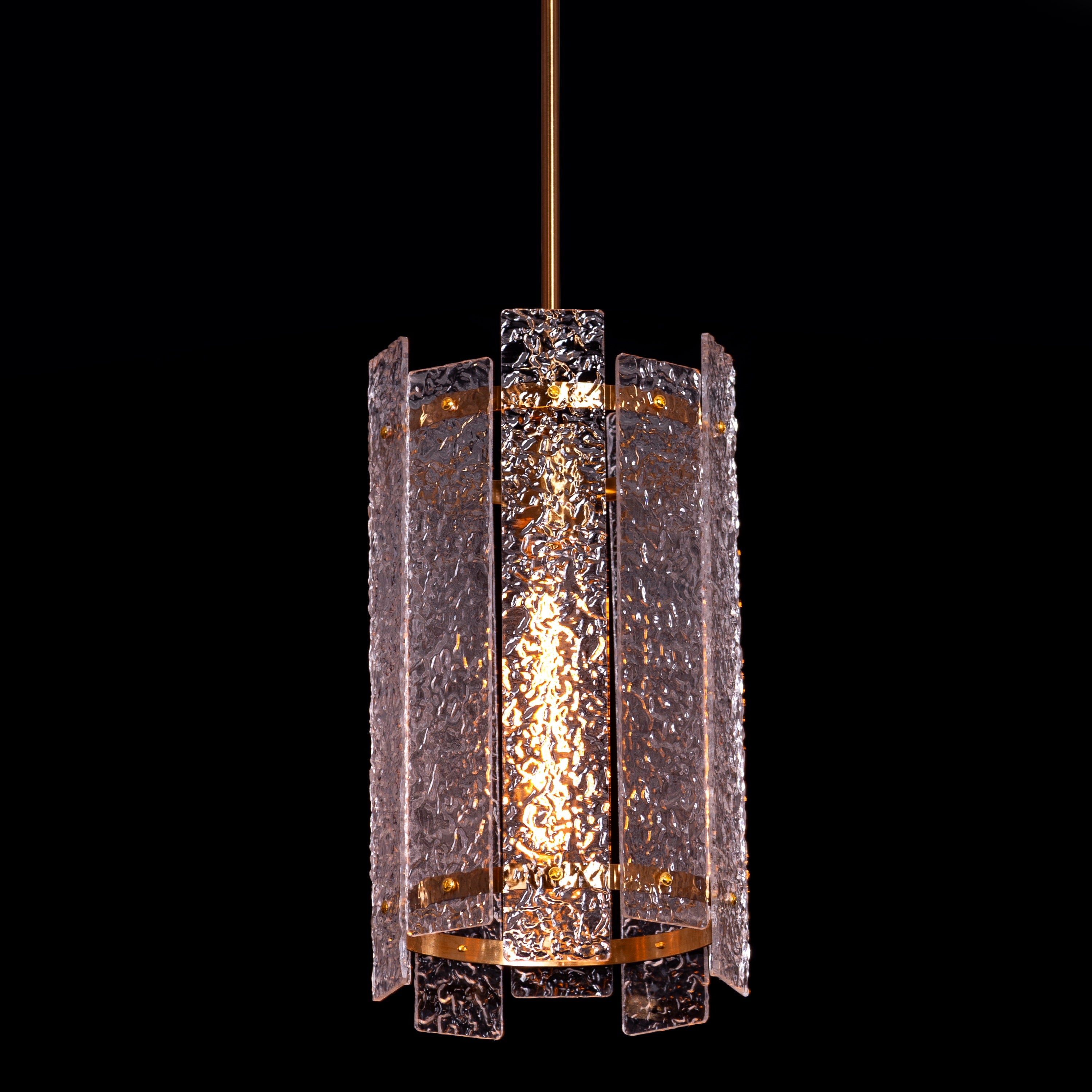 Thriving (Large, Gold) Textured Pendant Light
