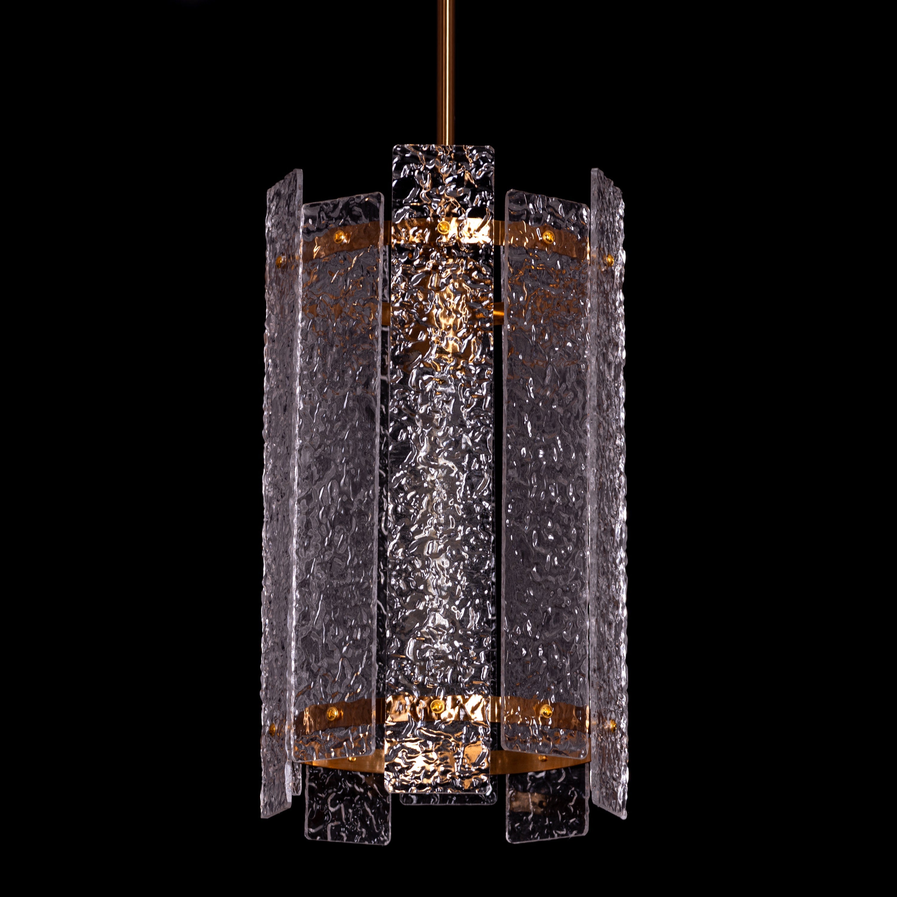 Thriving (Large, Gold) Textured Pendant Light