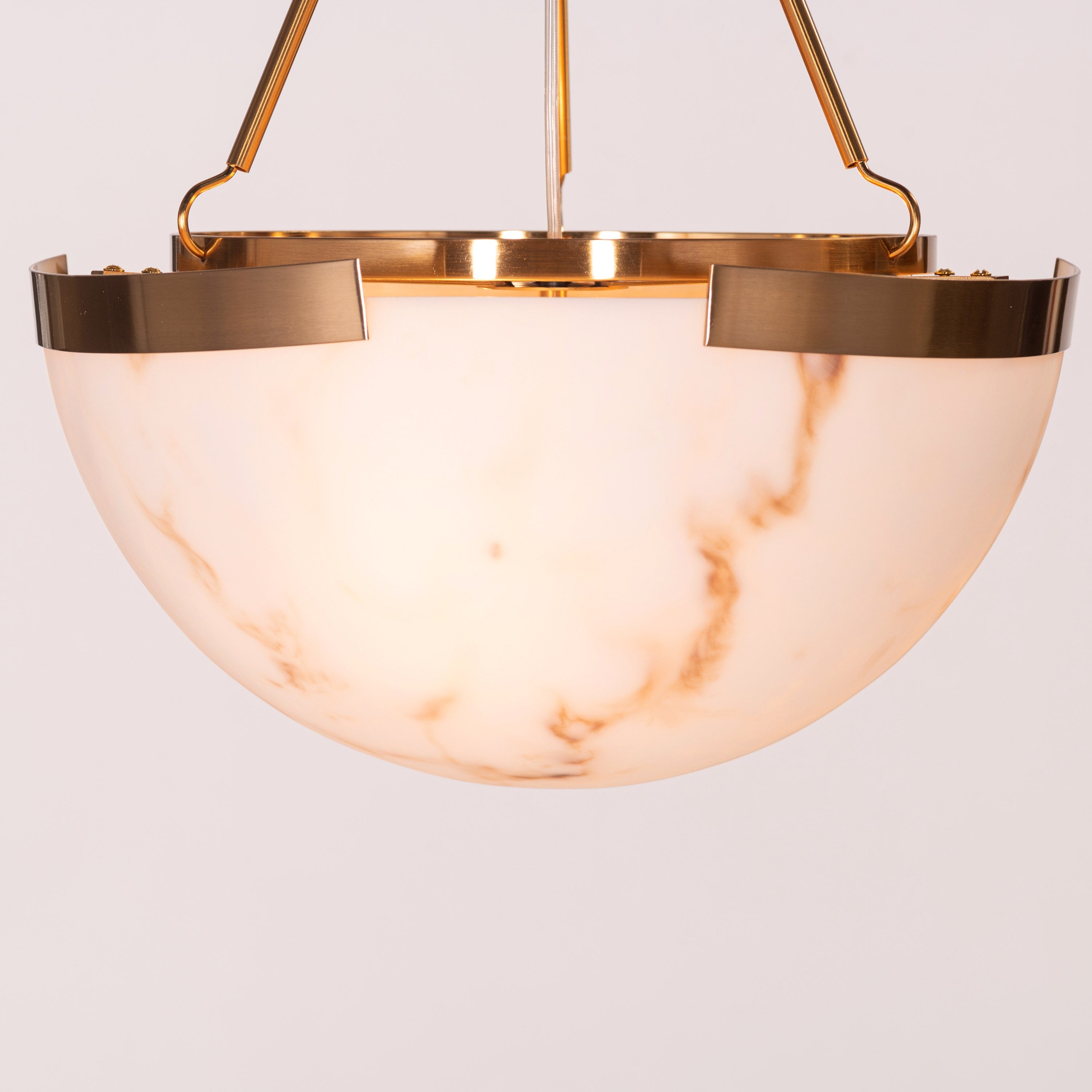 Standing Ovation (Gold) Alabaster Pendant Light