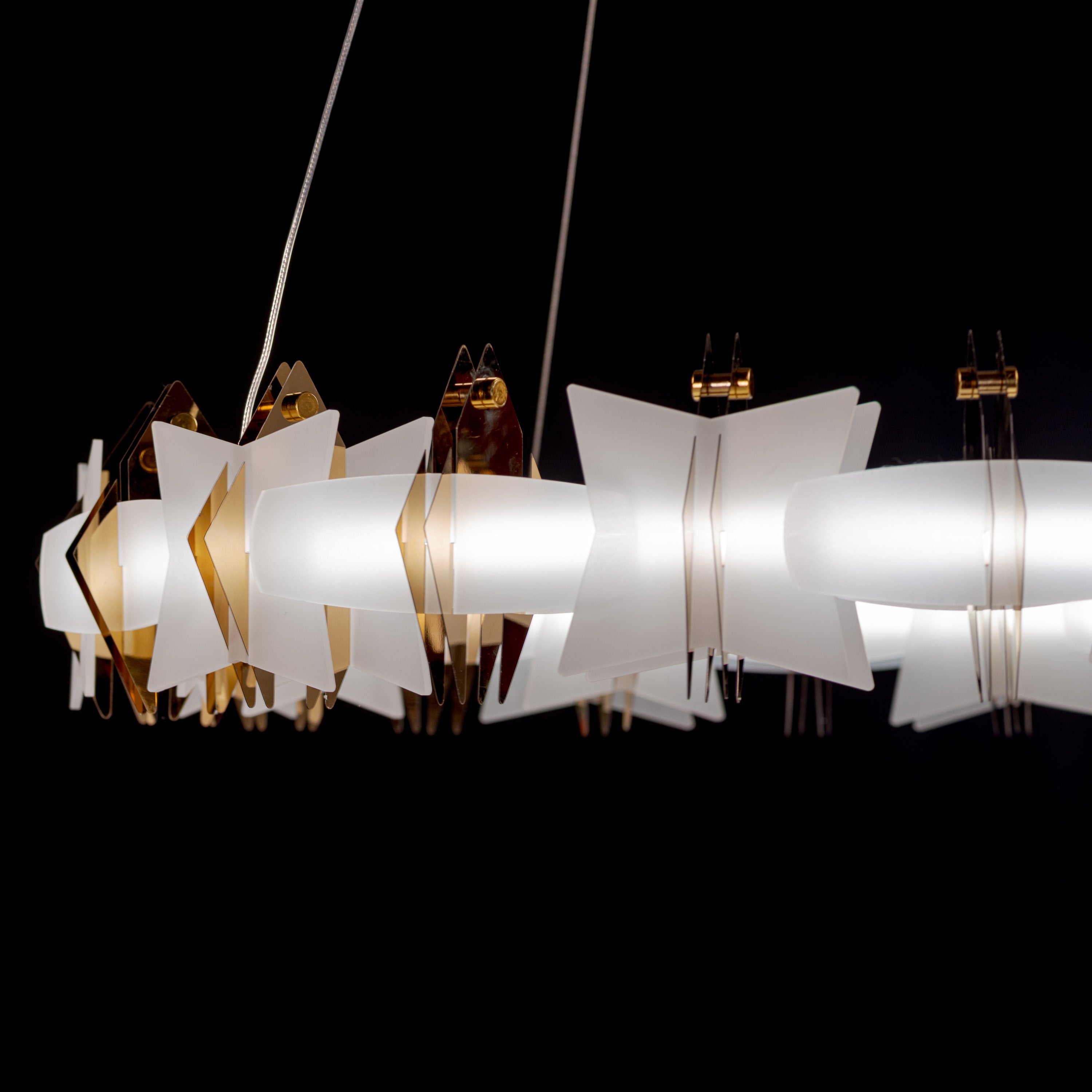 Gilded Embrace (Medium) Chandelier