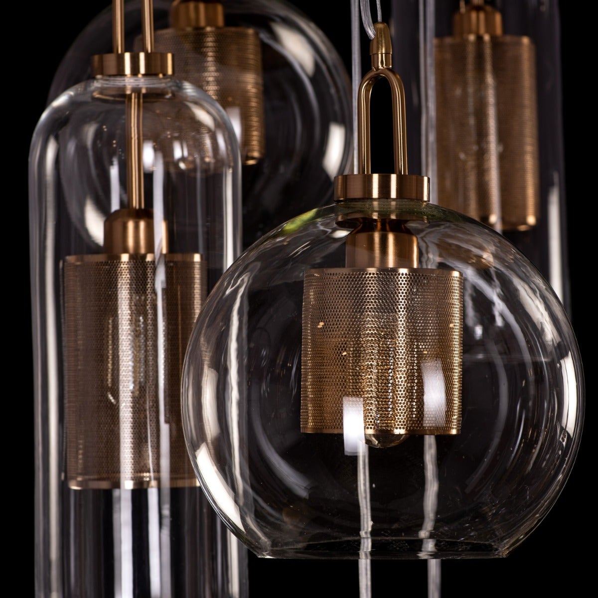 Star Of The Show (Large, Gold) Glass Chandelier