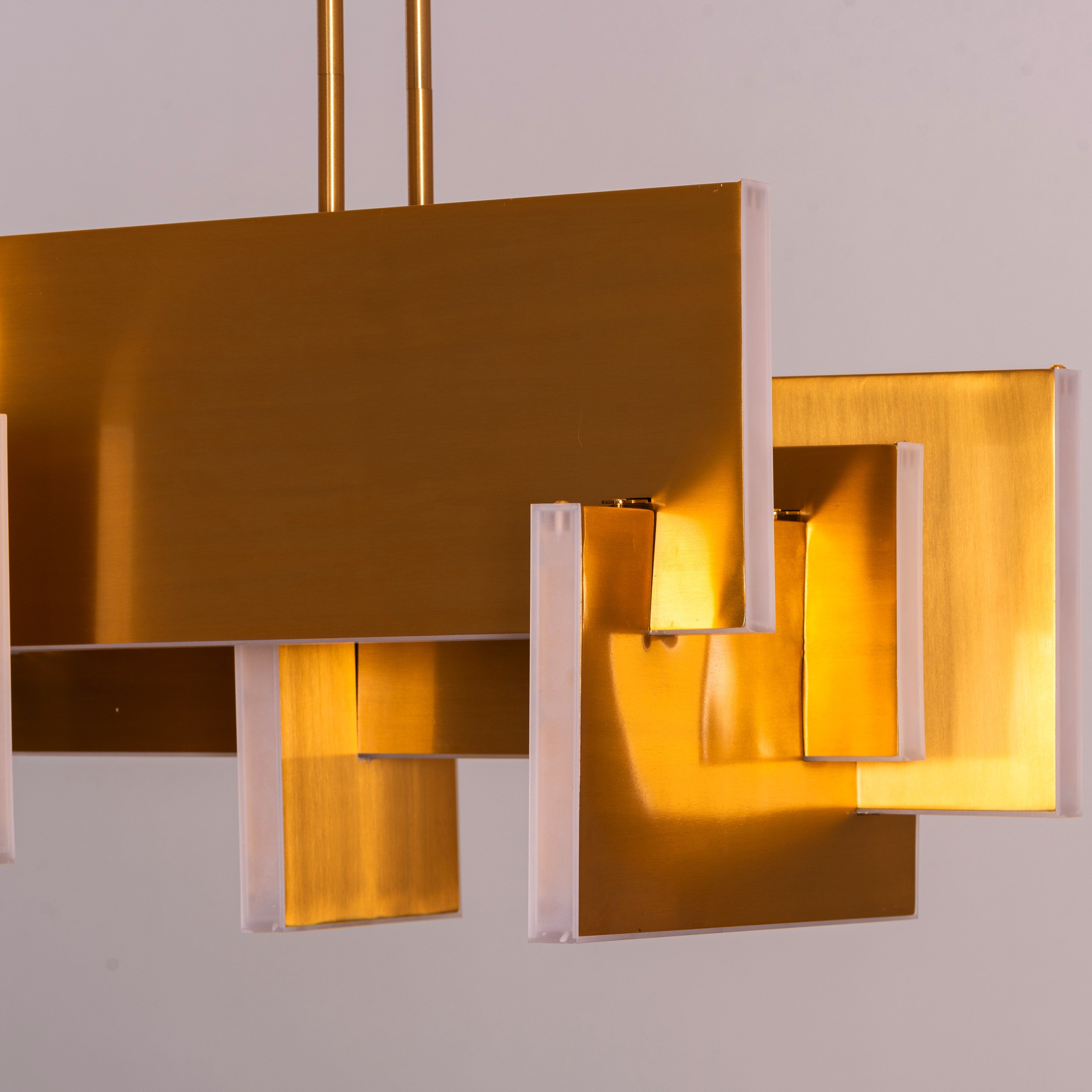 Fires Of Heaven (Medium, Grunge Gold, 3 Color Dimmable LED with Remote Control) Chandelier