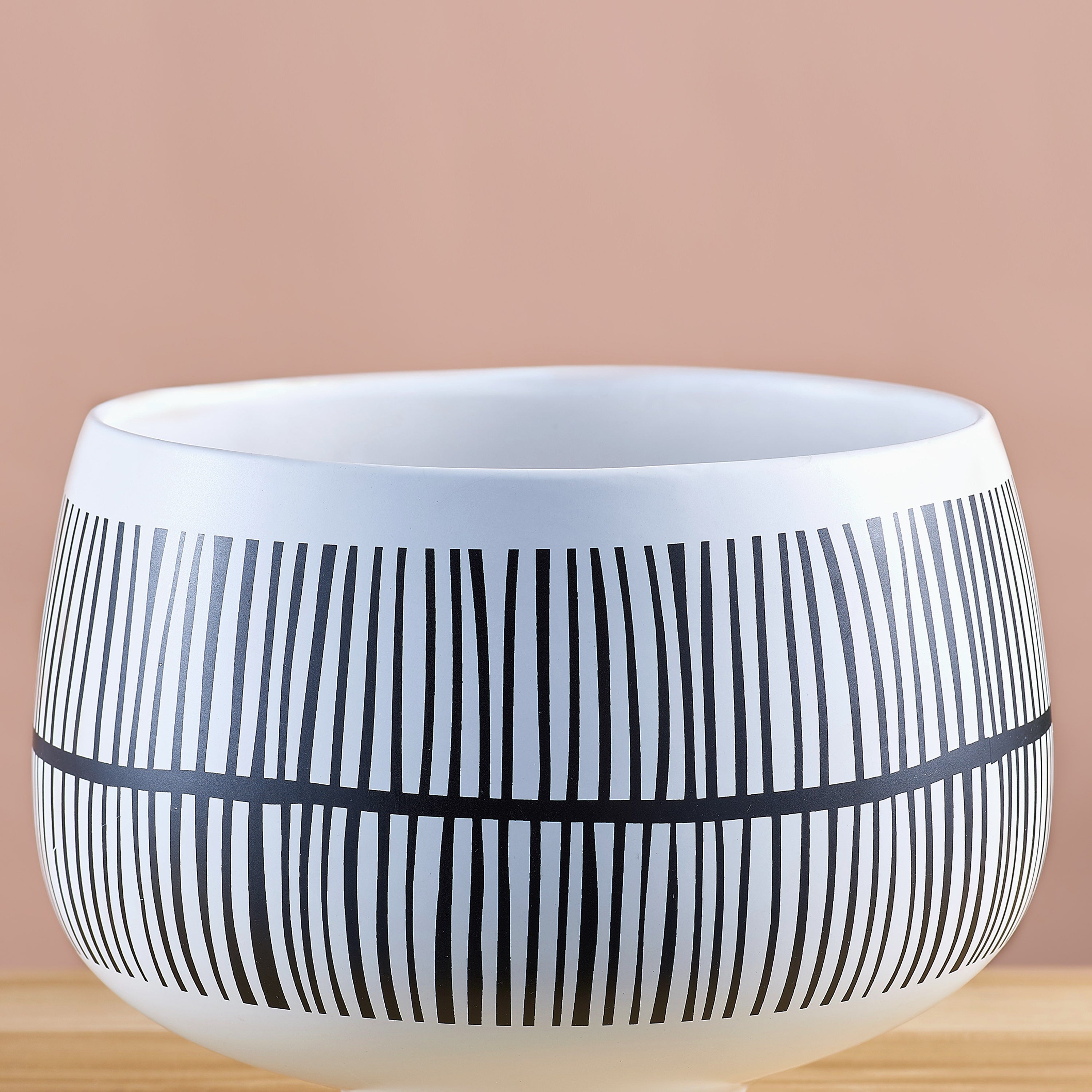 Dance On Air (Black/White) Ceramic Vase