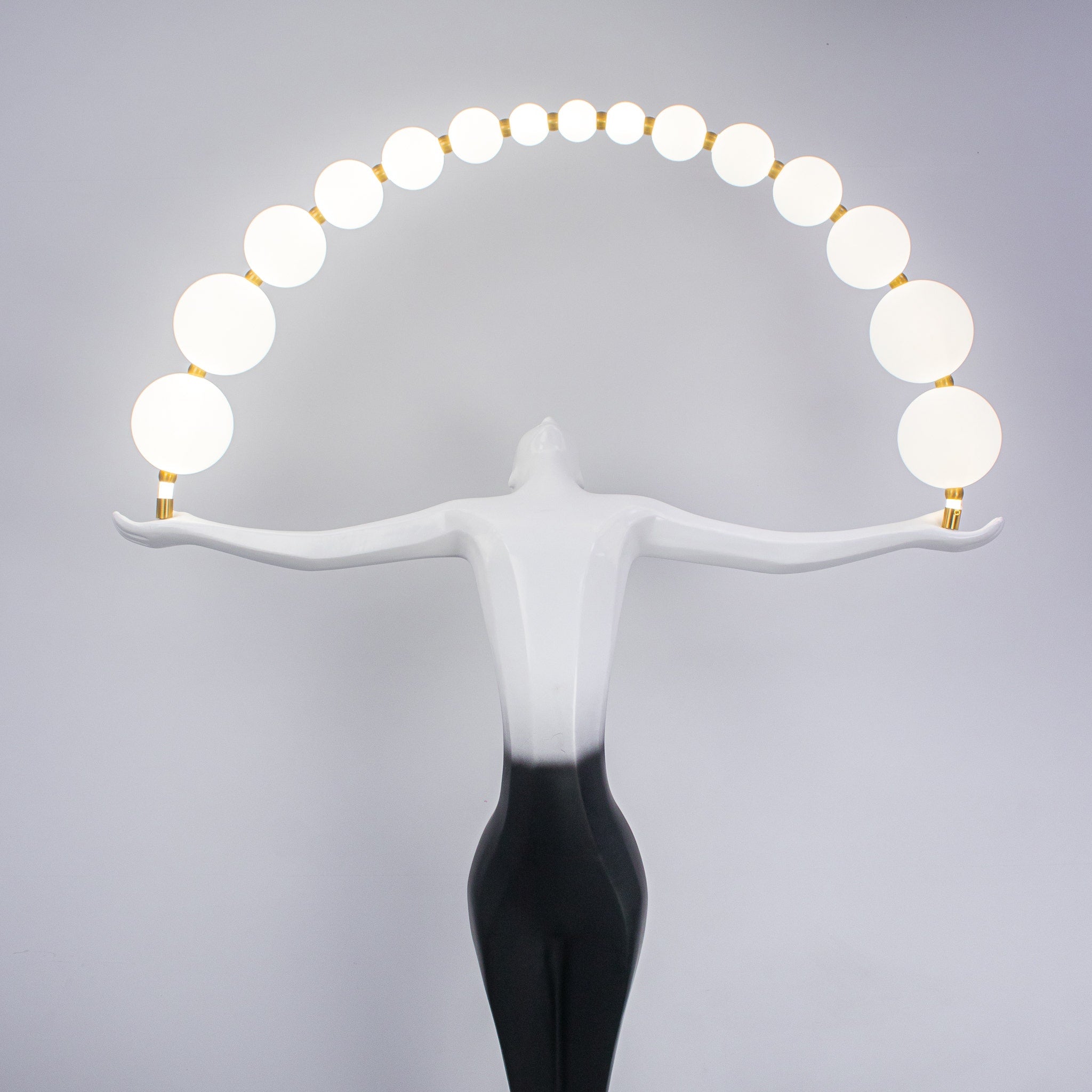 Applause All Around Floor Lamp