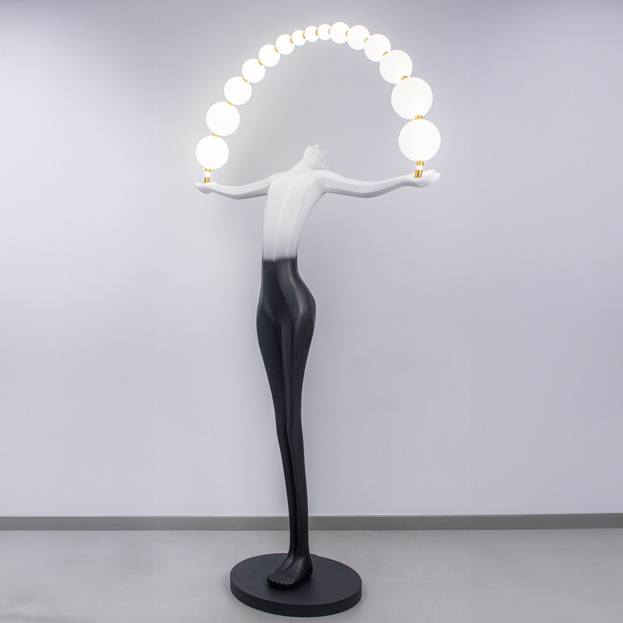 Applause All Around Floor Lamp