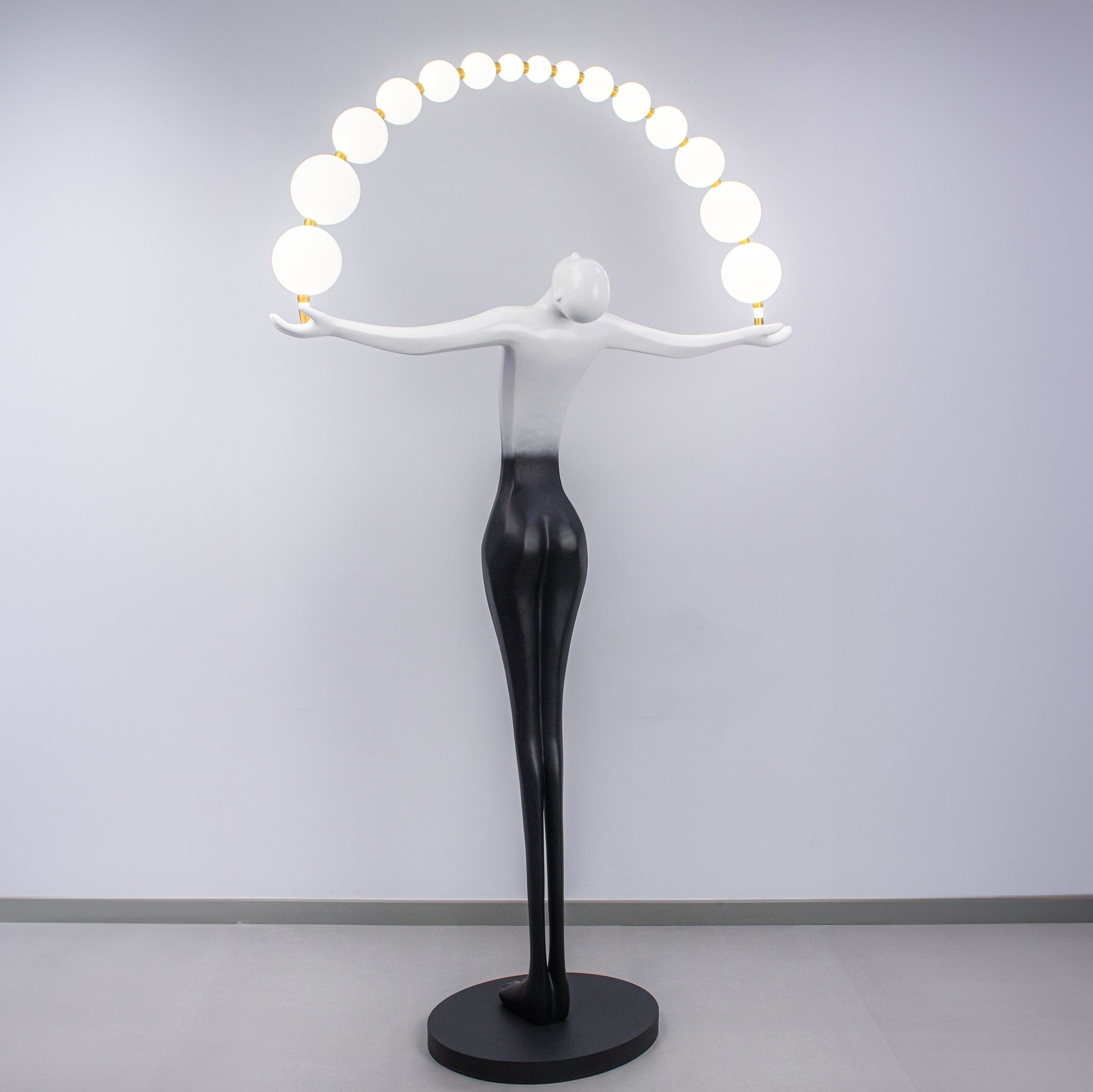 Applause All Around Floor Lamp