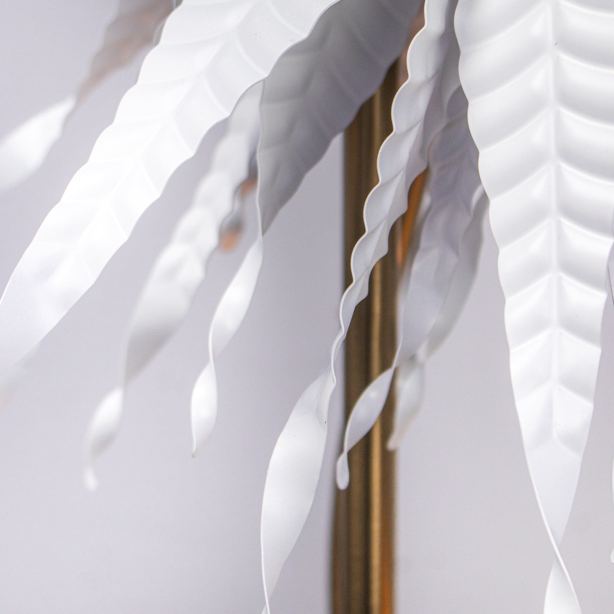 Konoha Whisper (Grey, Green & Amber) Gradient Floor Lamp