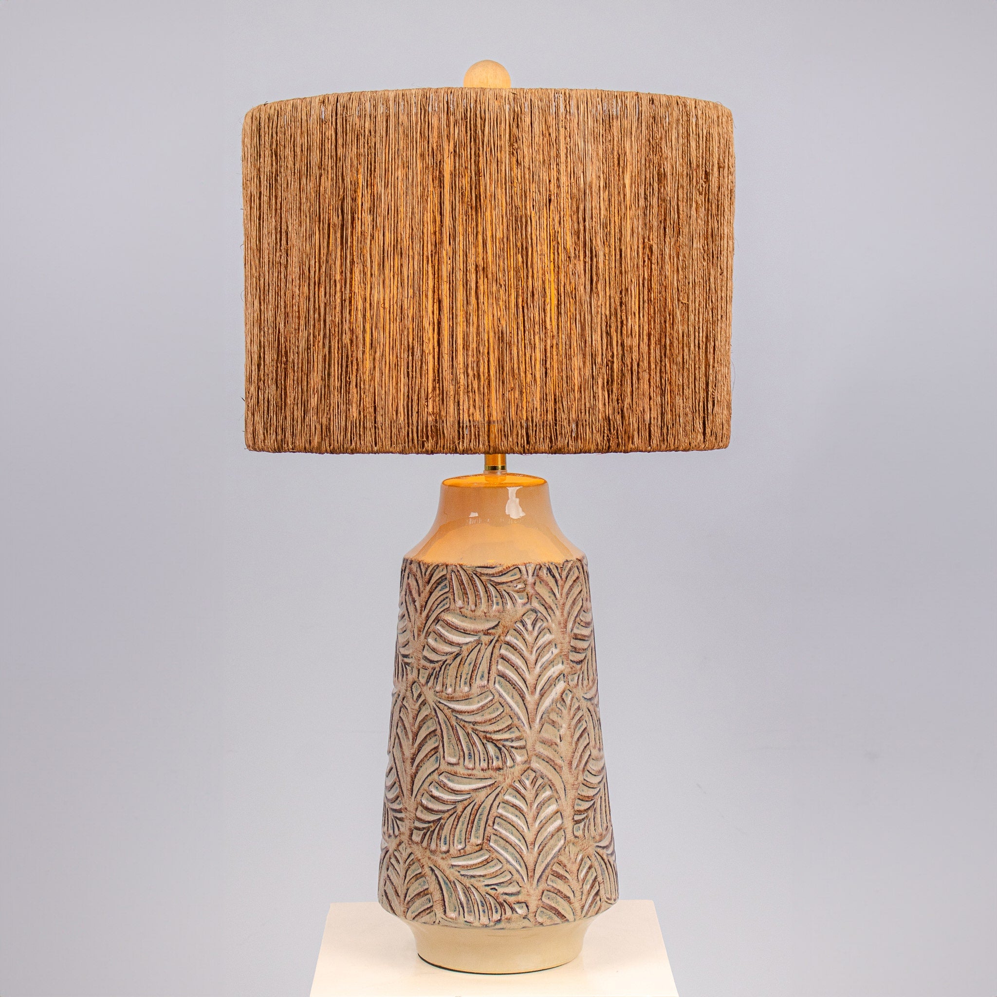 RopeleafHaven Table Lamp