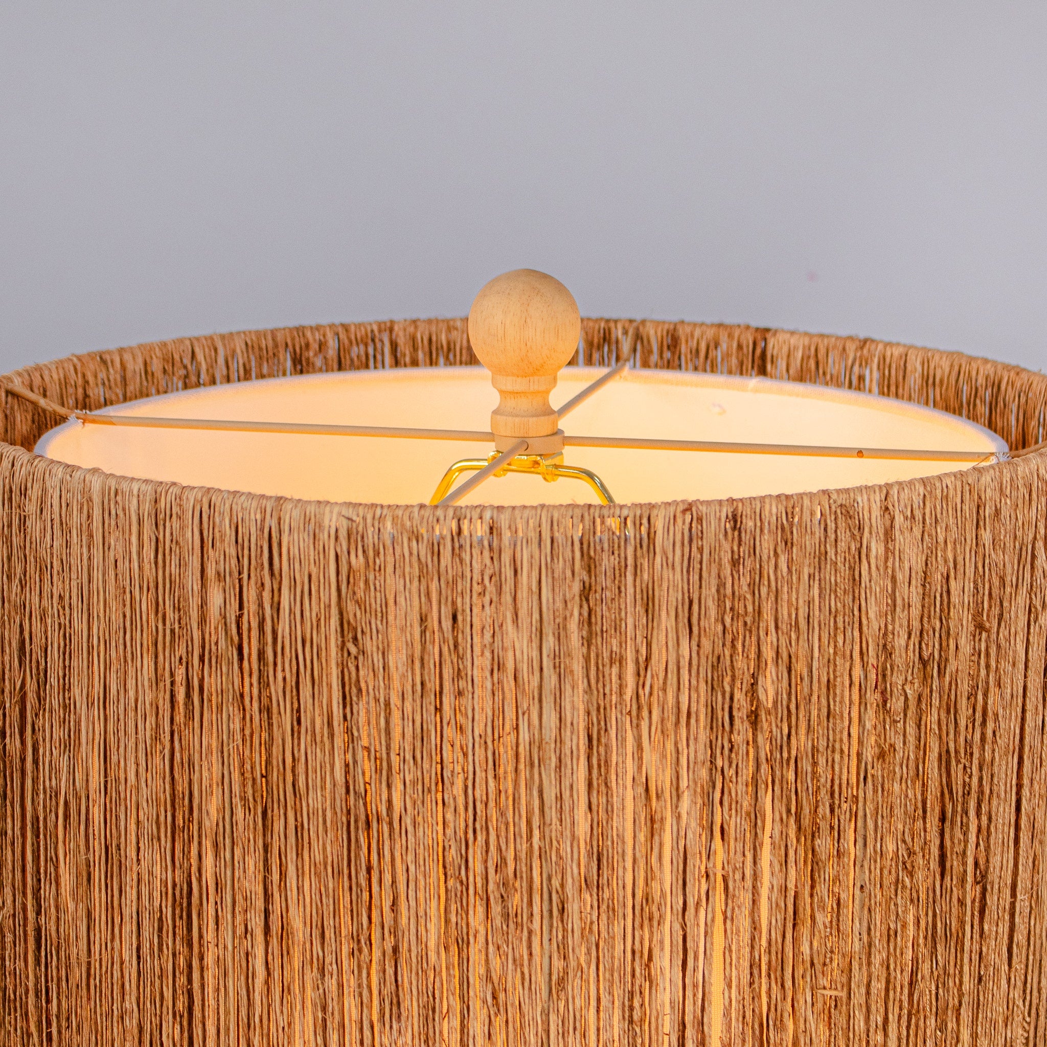 RopeleafHaven Table Lamp