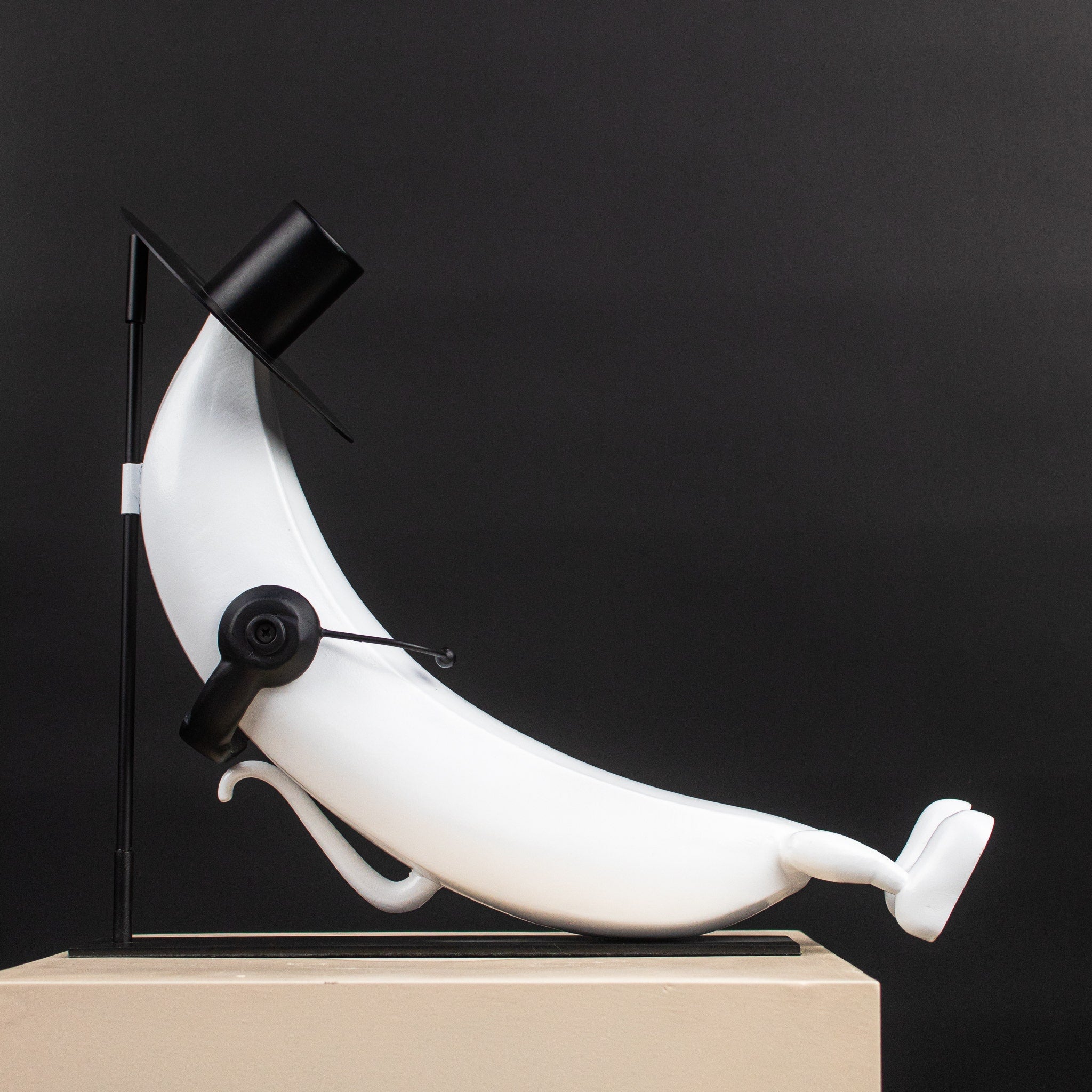 Lounger Luminaire Home Decor