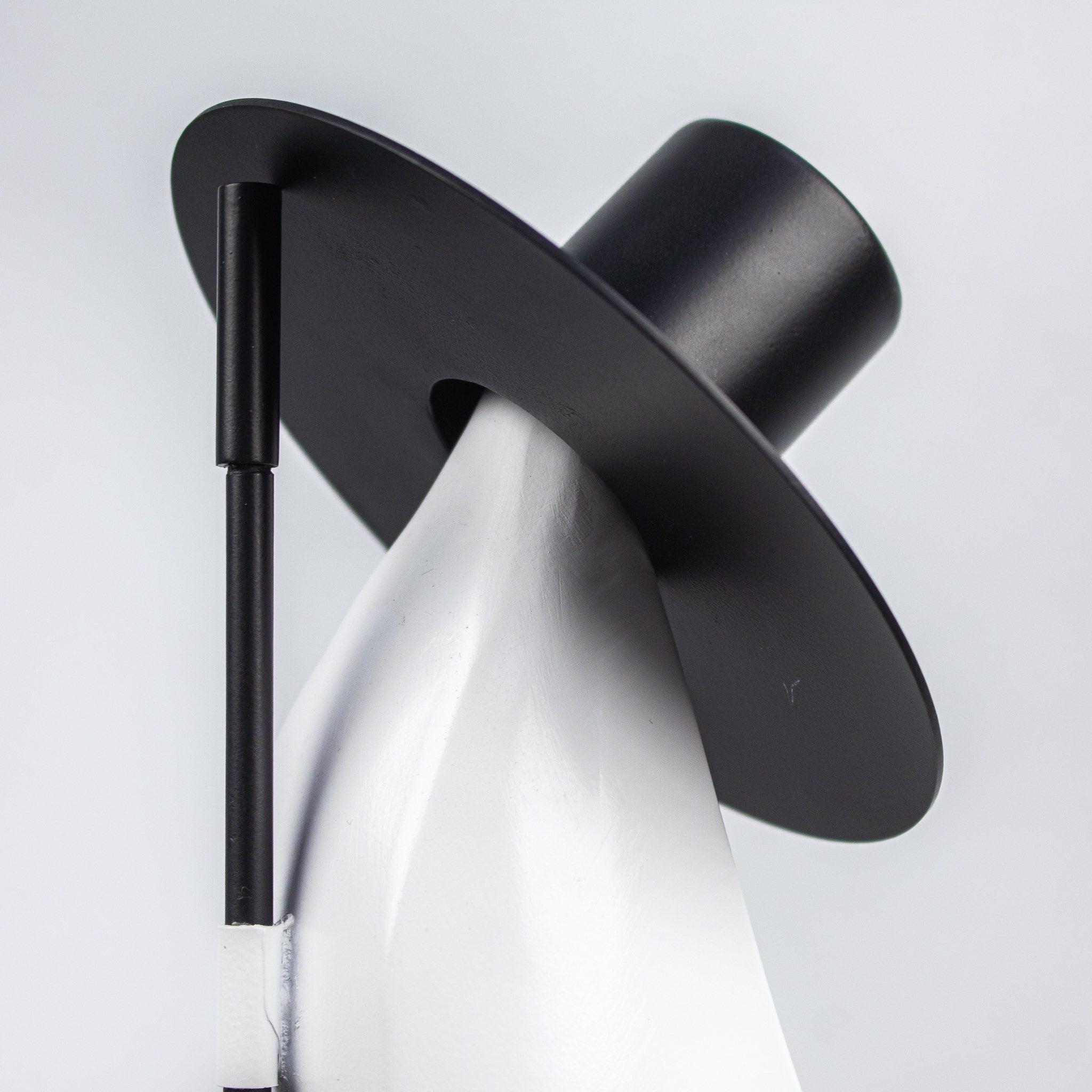 Lounger Luminaire Home Decor