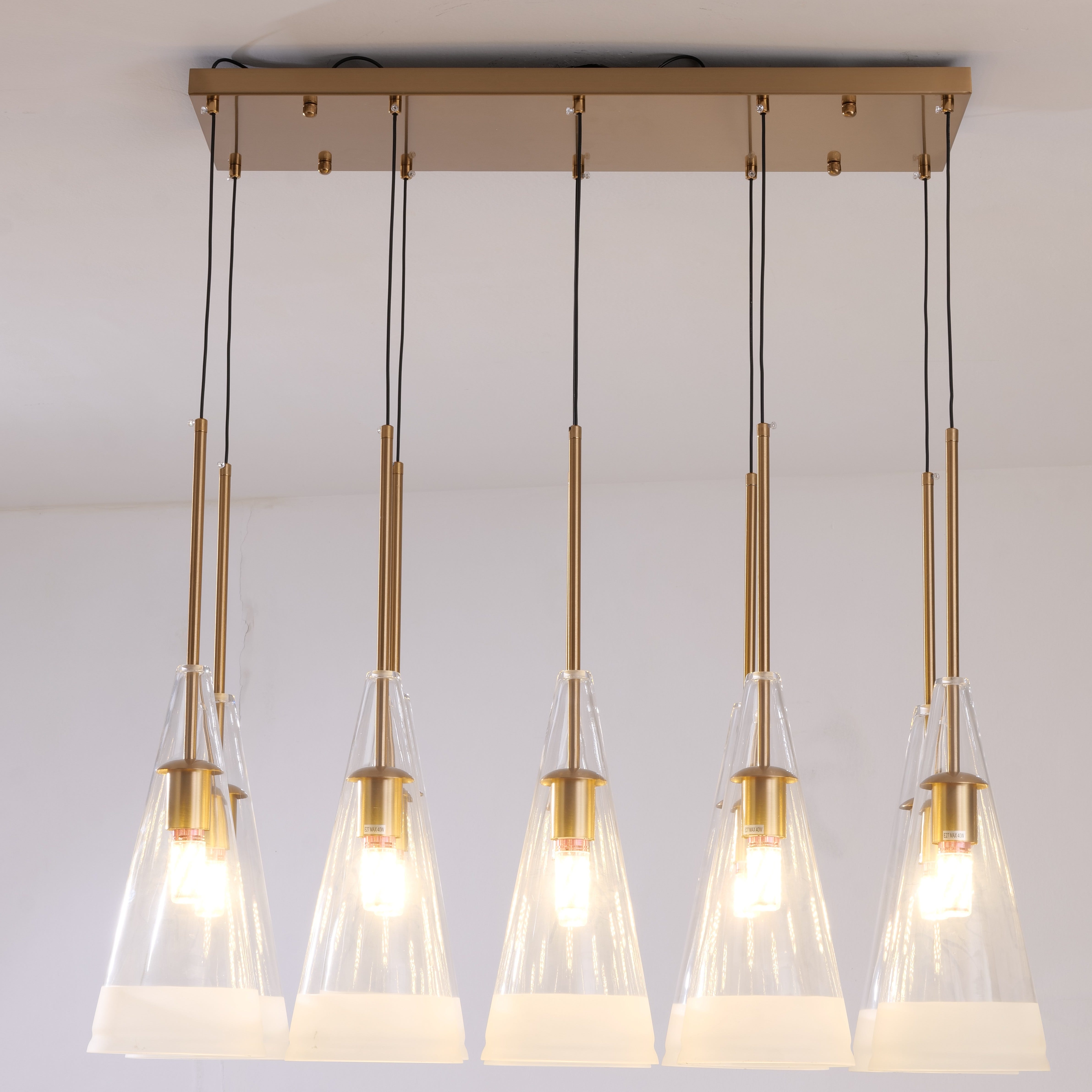 Vernus On A Vesma(Clear Glass) Chandelier