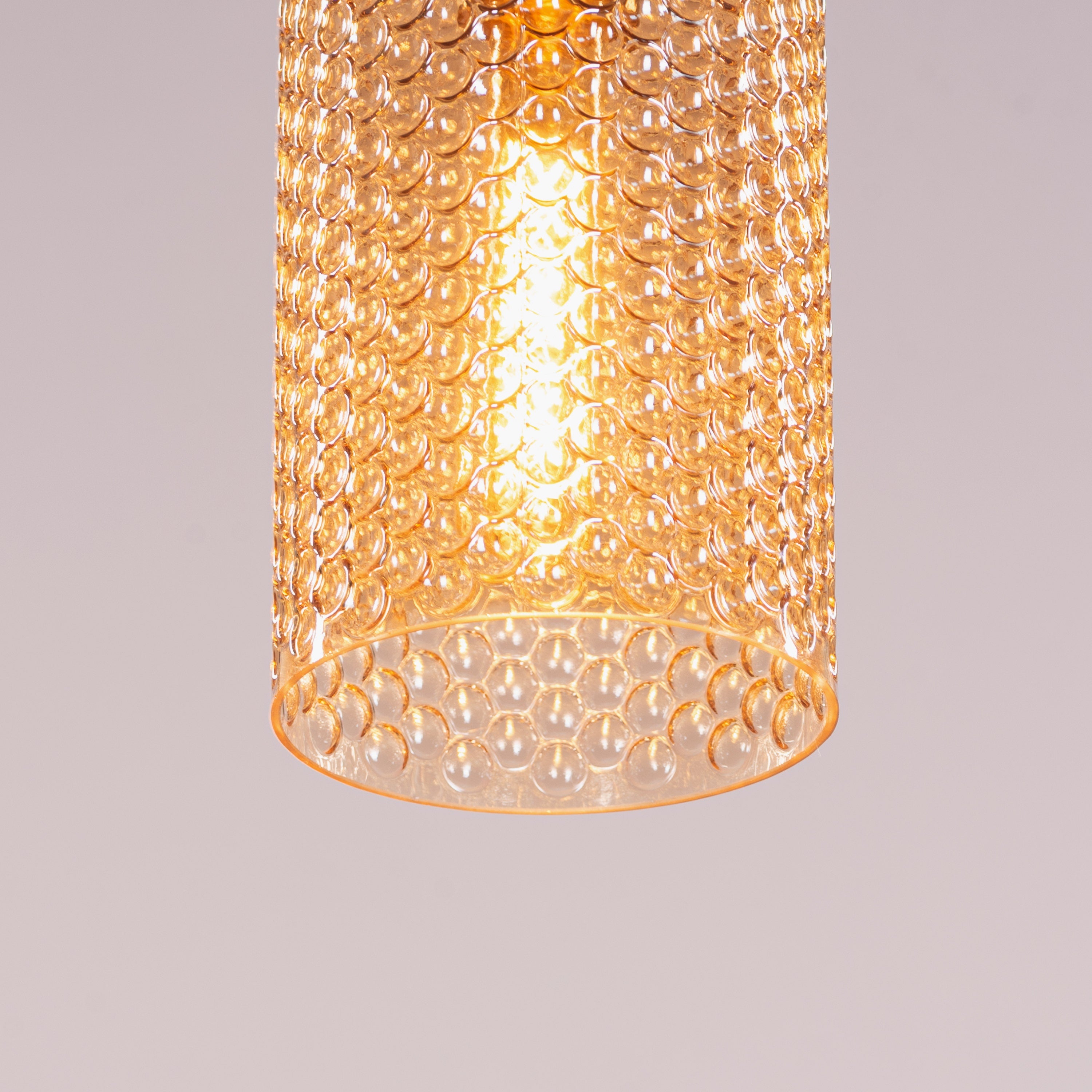 Roomy Pendant Light