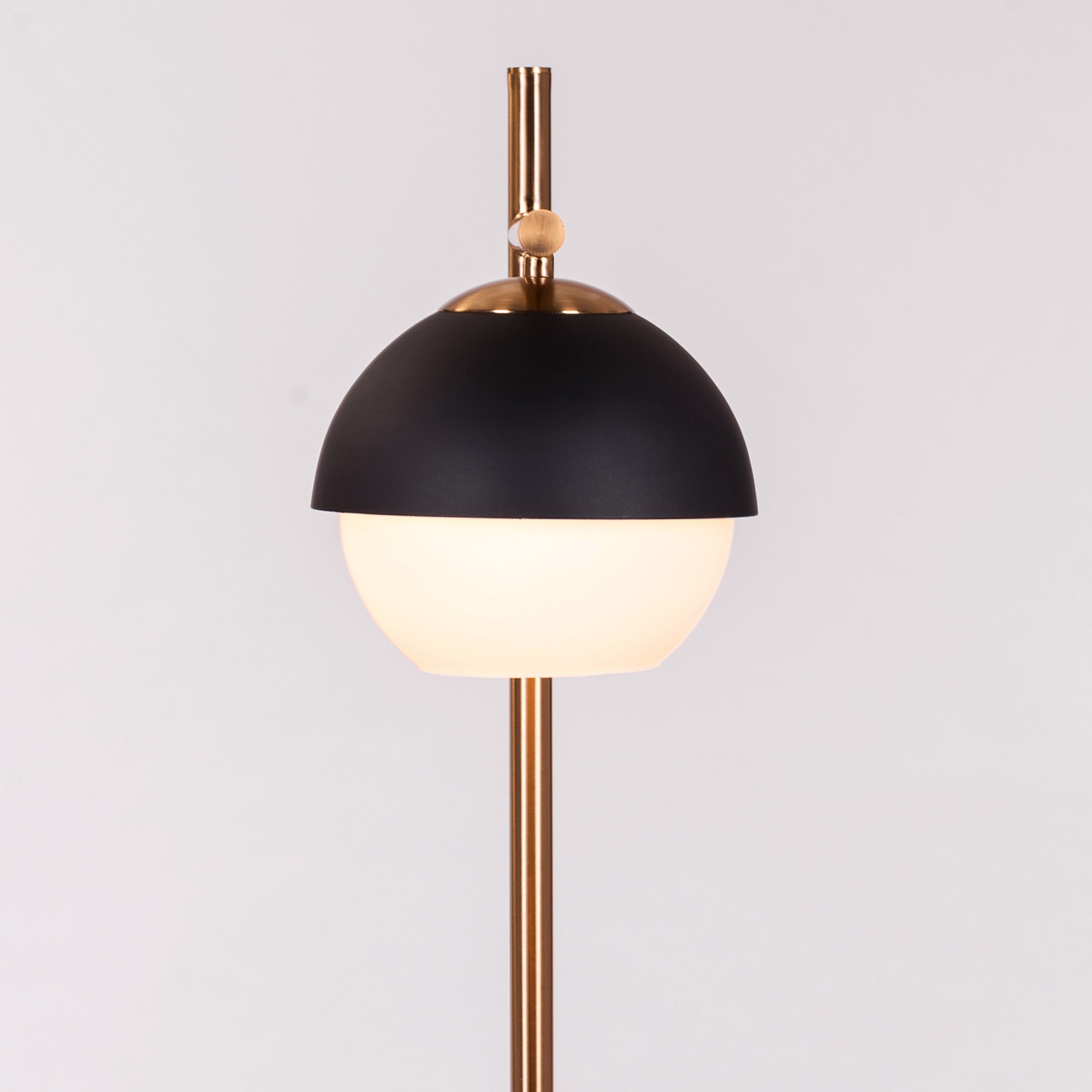 Addiction (Gold, Black) Marble Table Lamp
