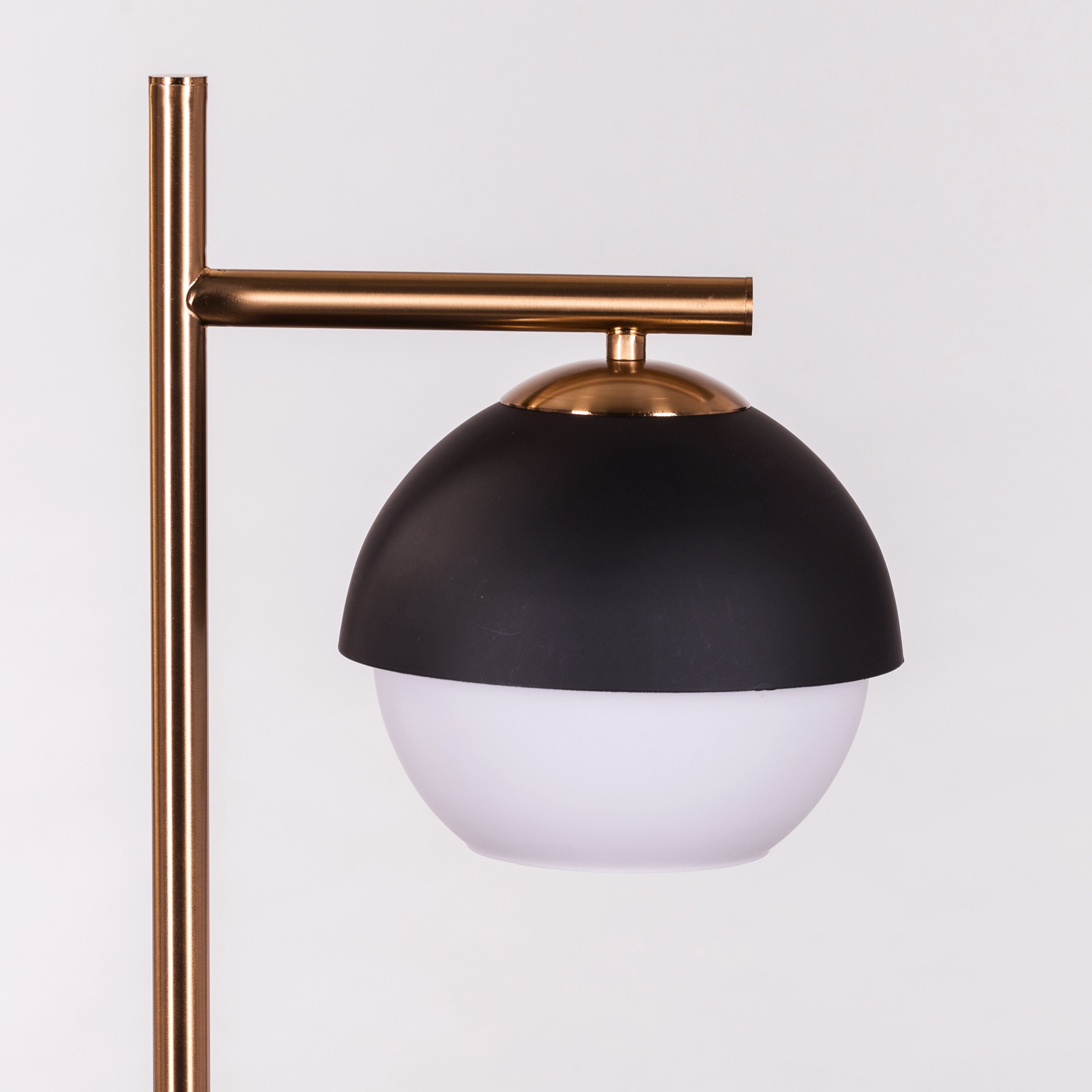 Addiction (Gold, Black) Marble Table Lamp