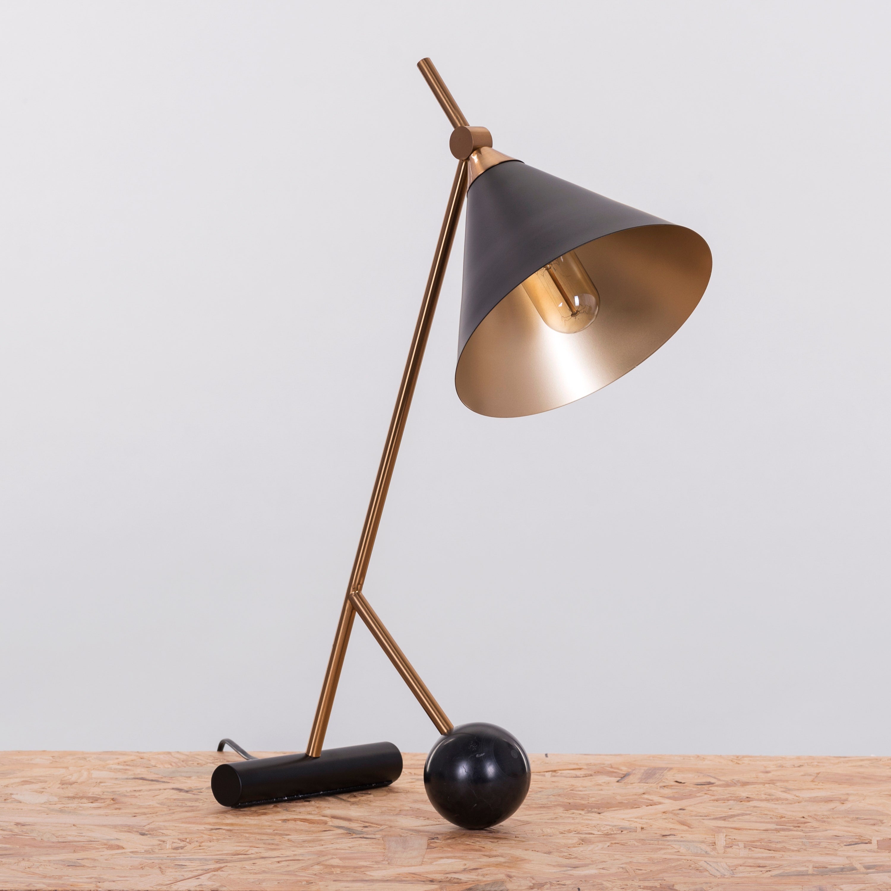 The Night Watch (Gold, Black) Marble Study Table Lamp