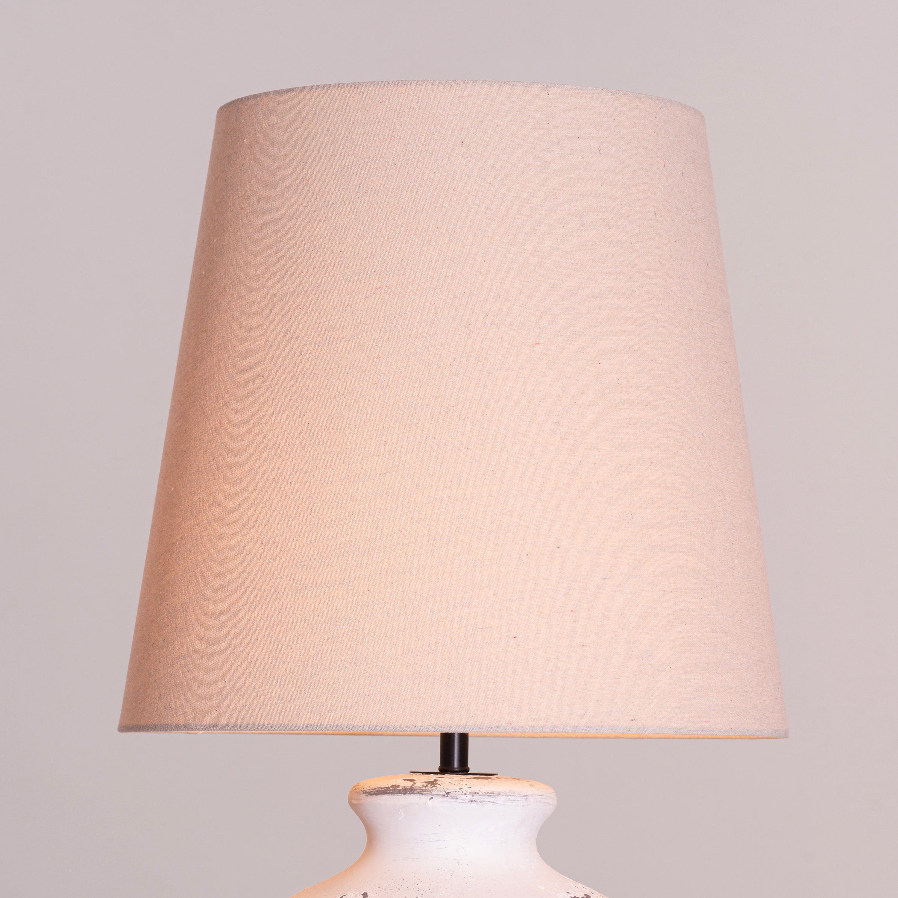 Snow Storm (White, Beige) Ceramic Floor Lamp