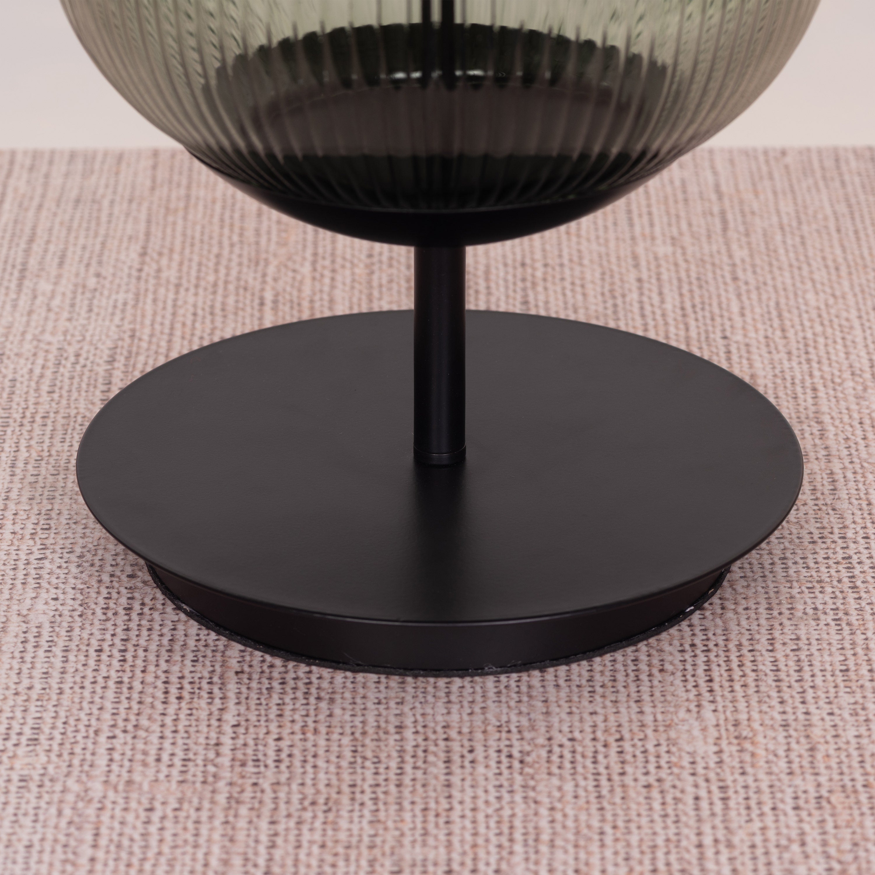 Juliet In Japan (Black, Green) Built-In LED Textured Glass Table Lamp