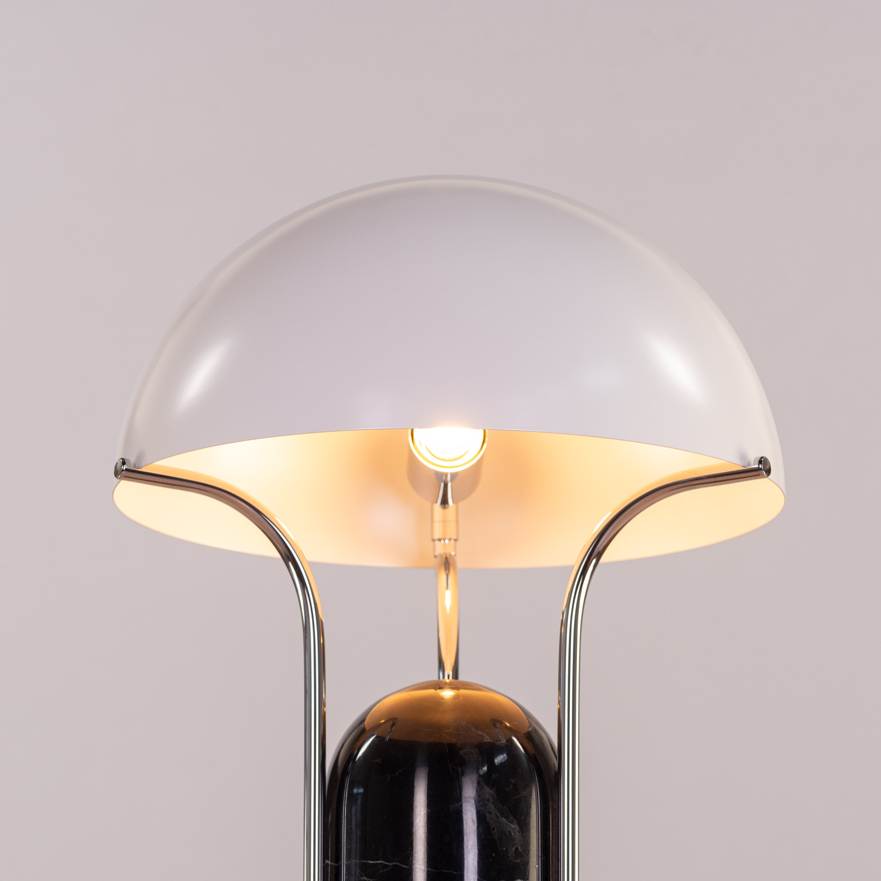 Painkiller (Black, White) Marble Table Lamp