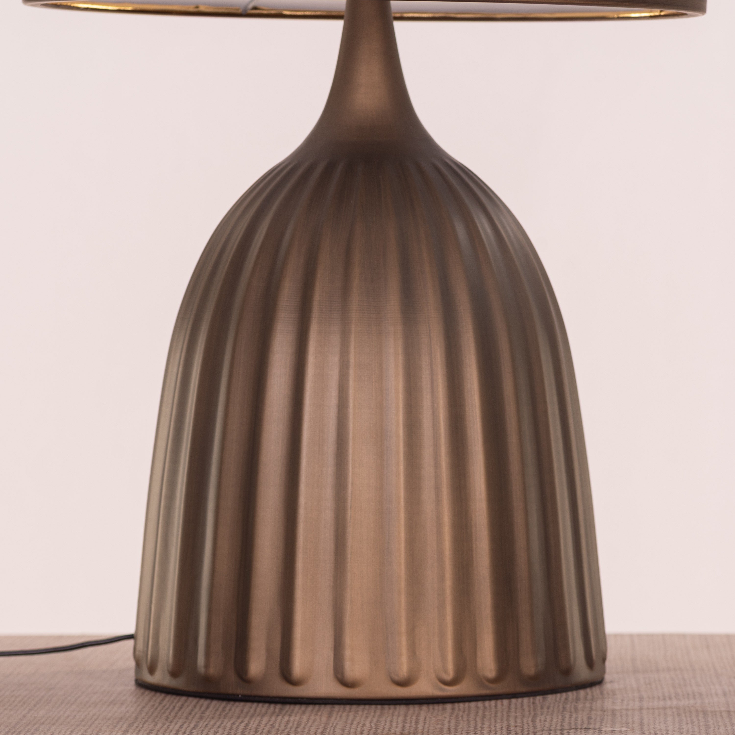 Twilight Curve (Brown) Table Lamp