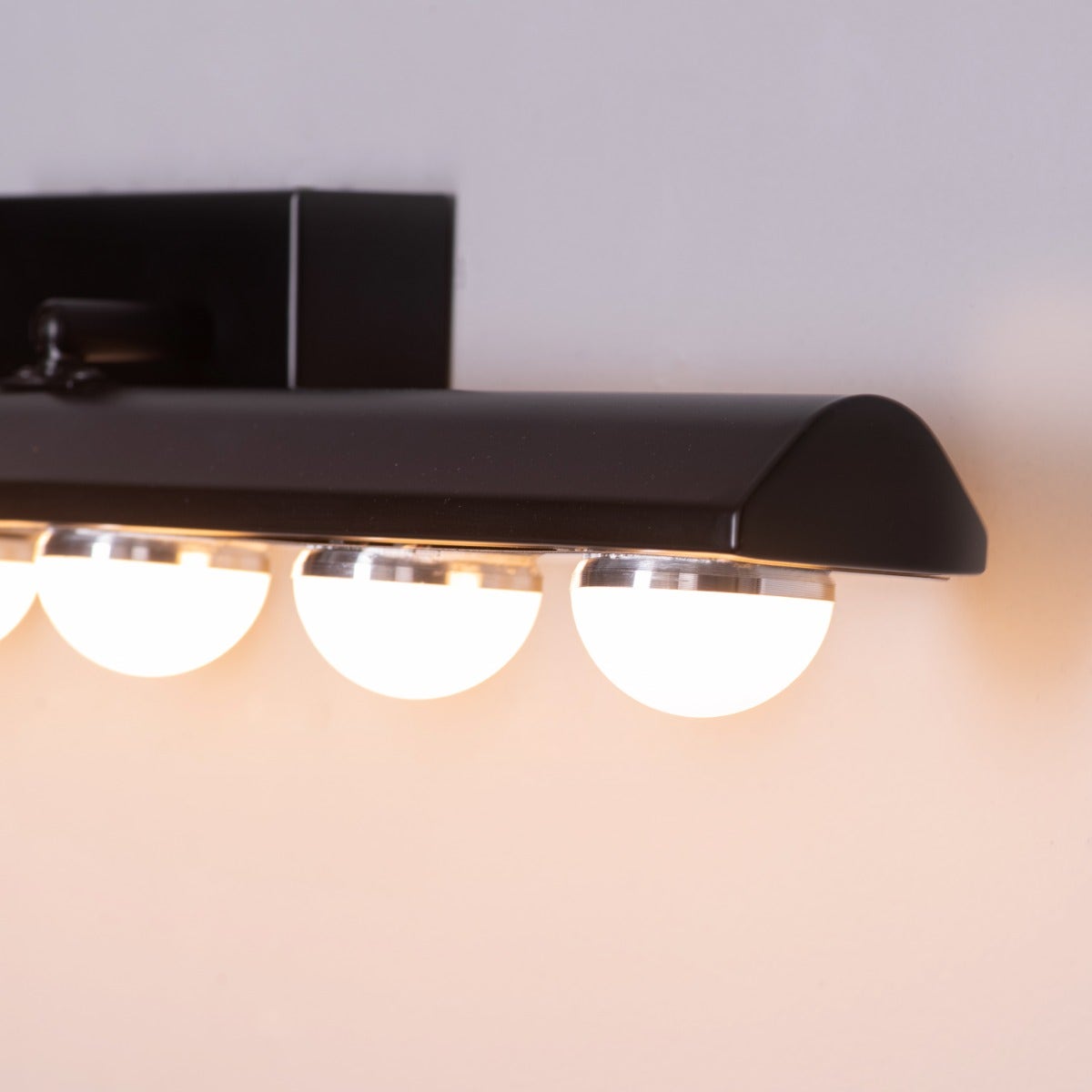 Stage Show (Large, White, Built-In LED) Vanity Light