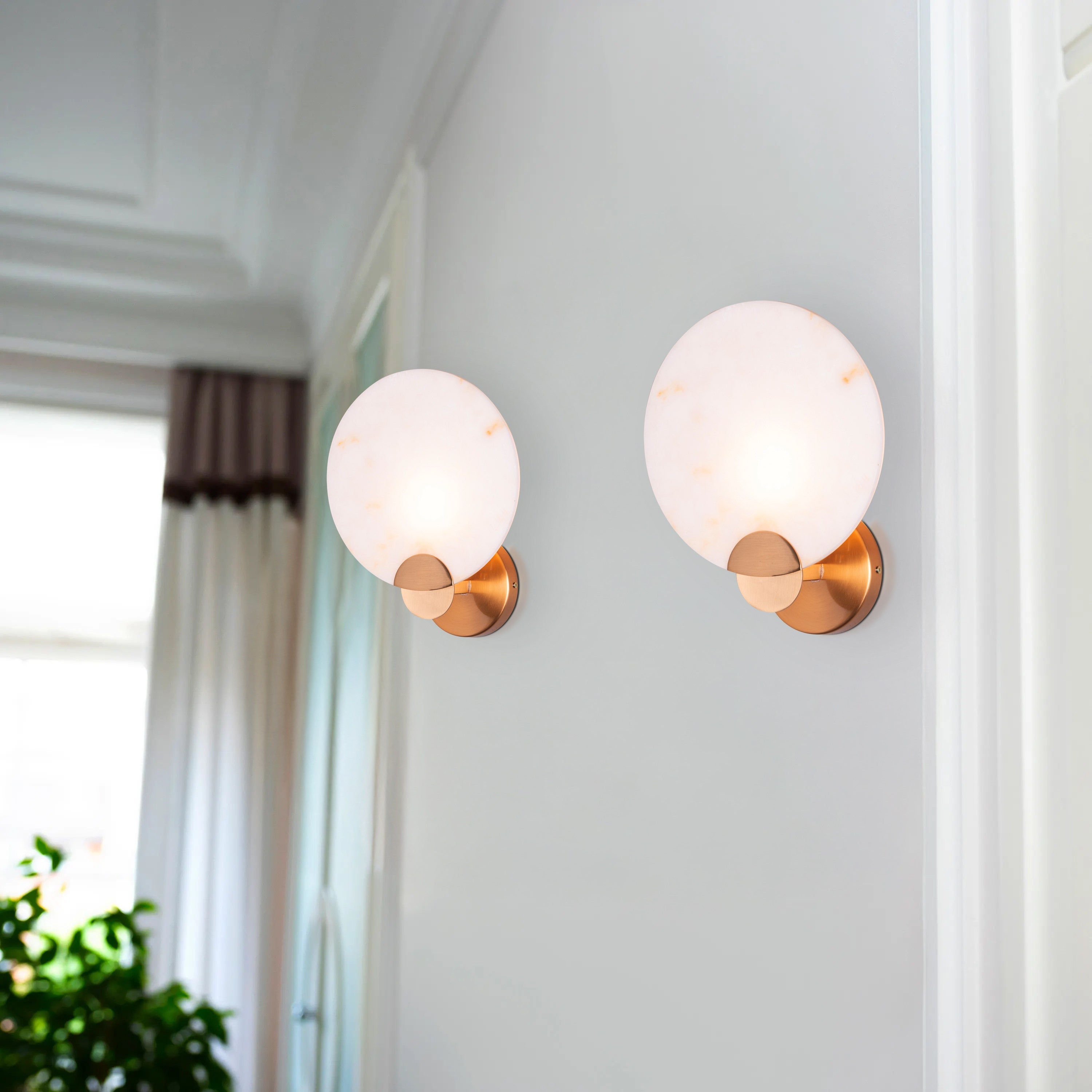 Crazy In Love (Gold) Alabaster Wall Light