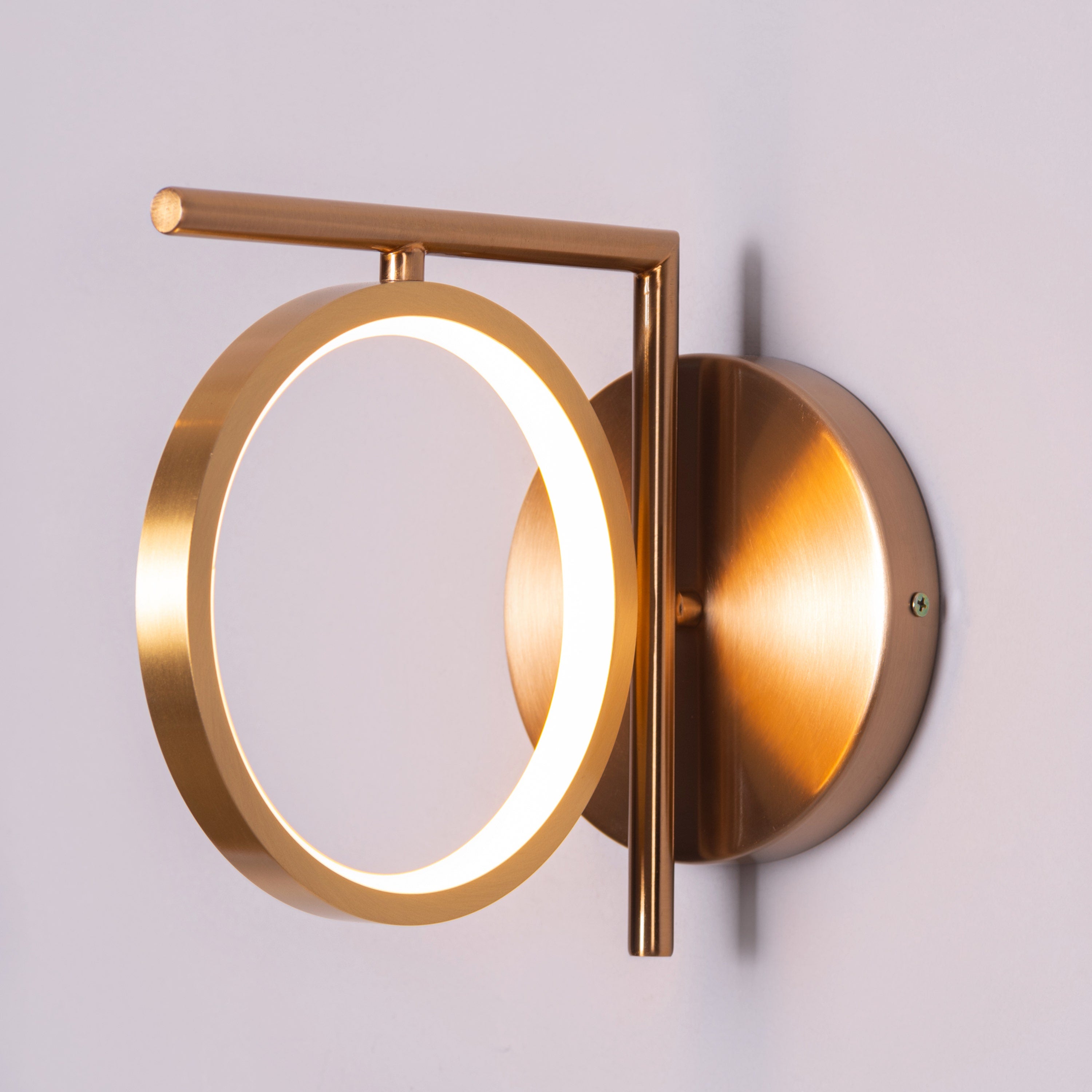 Taste Of Honey (Gold, Built-In LED) Wall Light