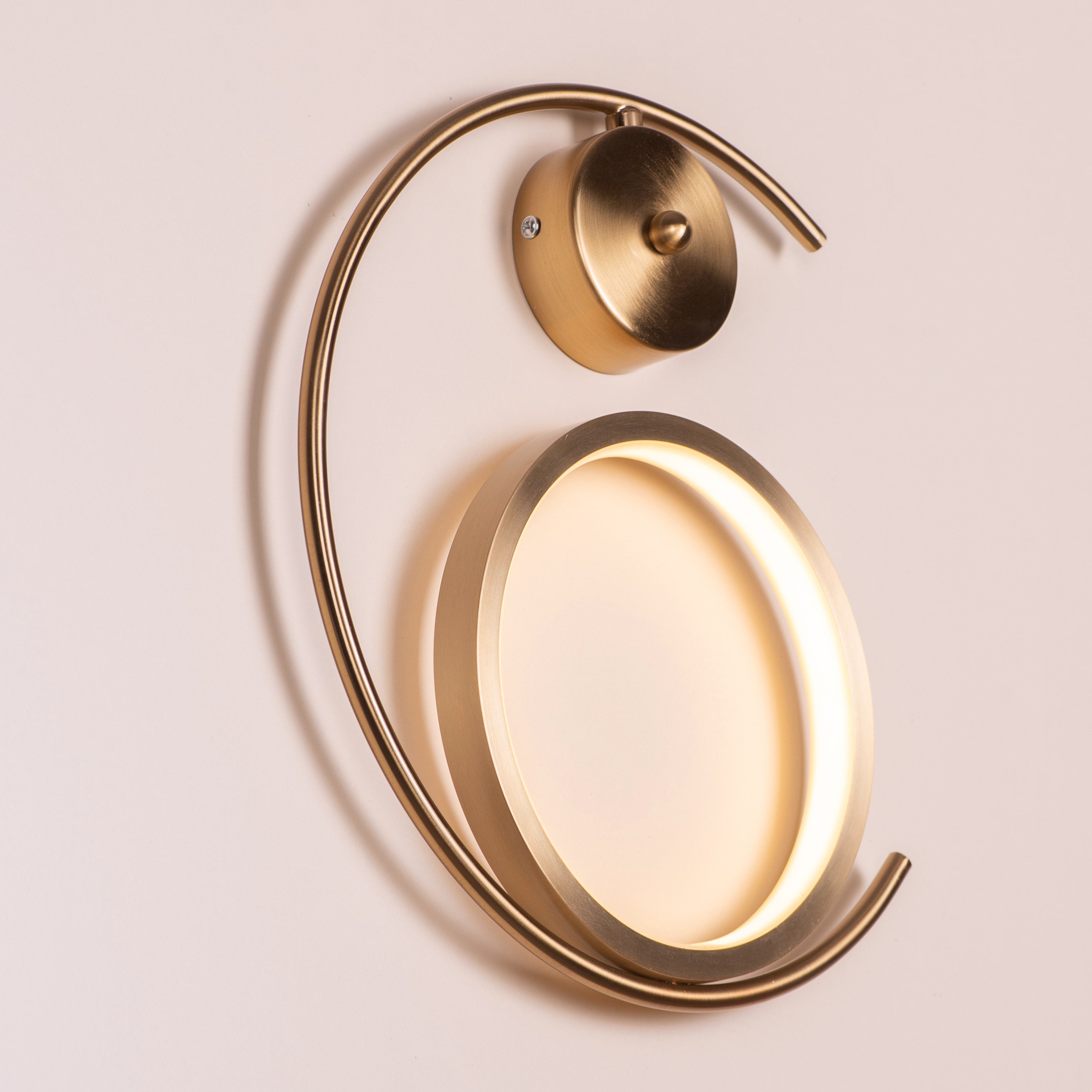 Playground (Gold, Built-In LED) Wall Light