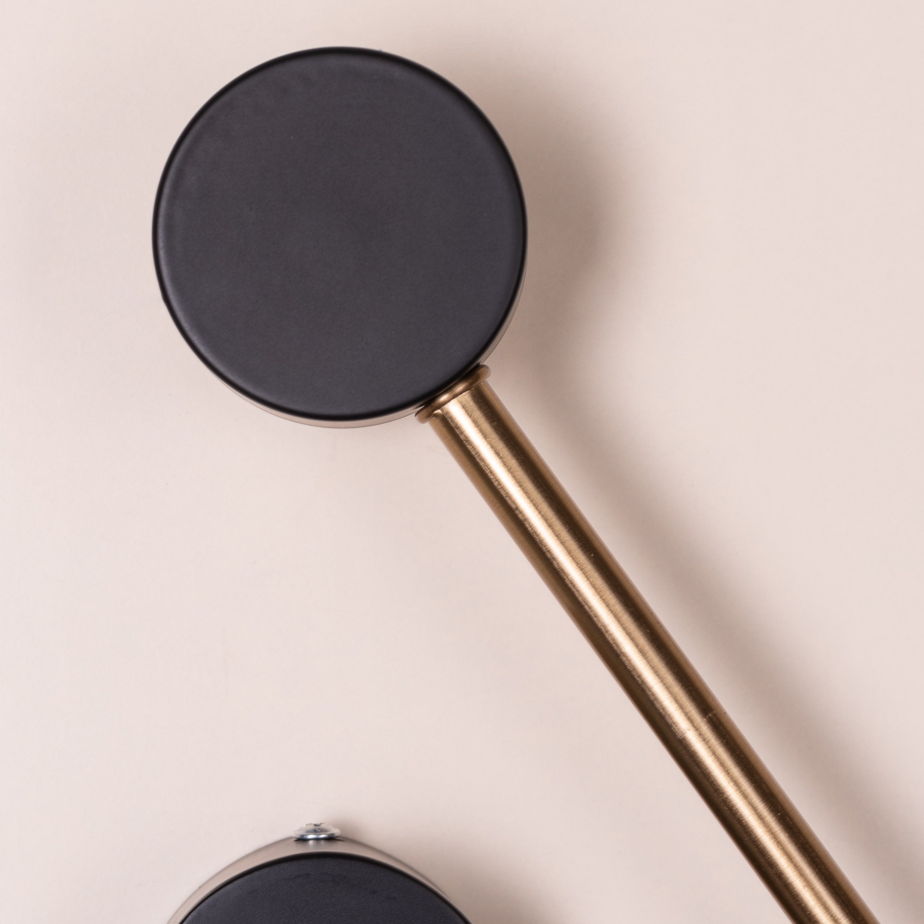 Touchdown (Gold, Built-In LED) Wall Light