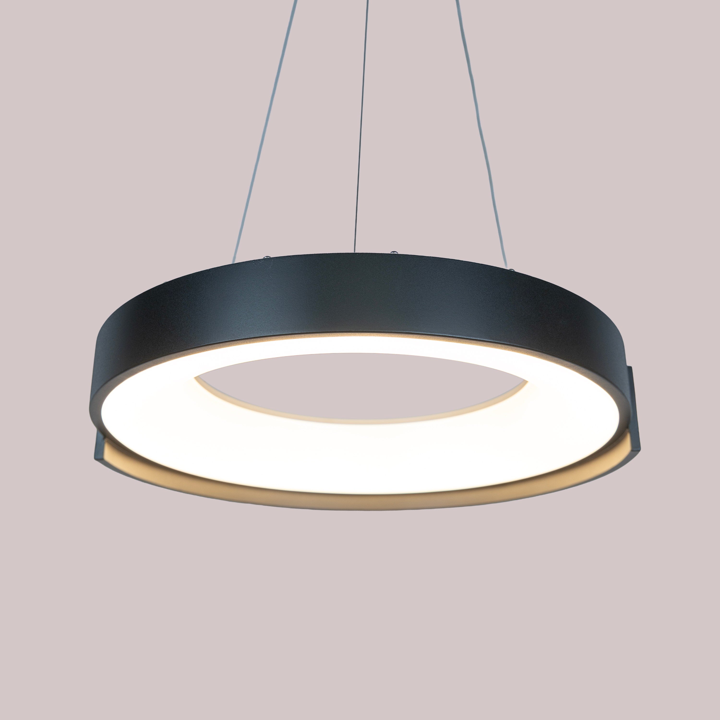 Eclipse Arc (Black) Pendant Light