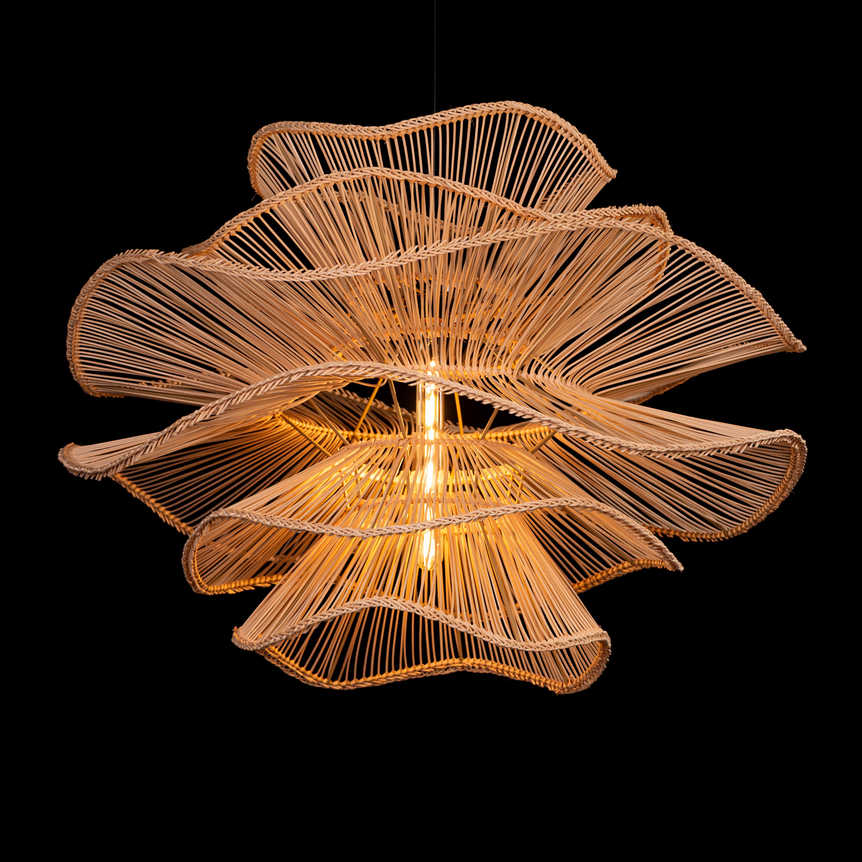 Seashell Whisper (Beige) Rattan Chandelier