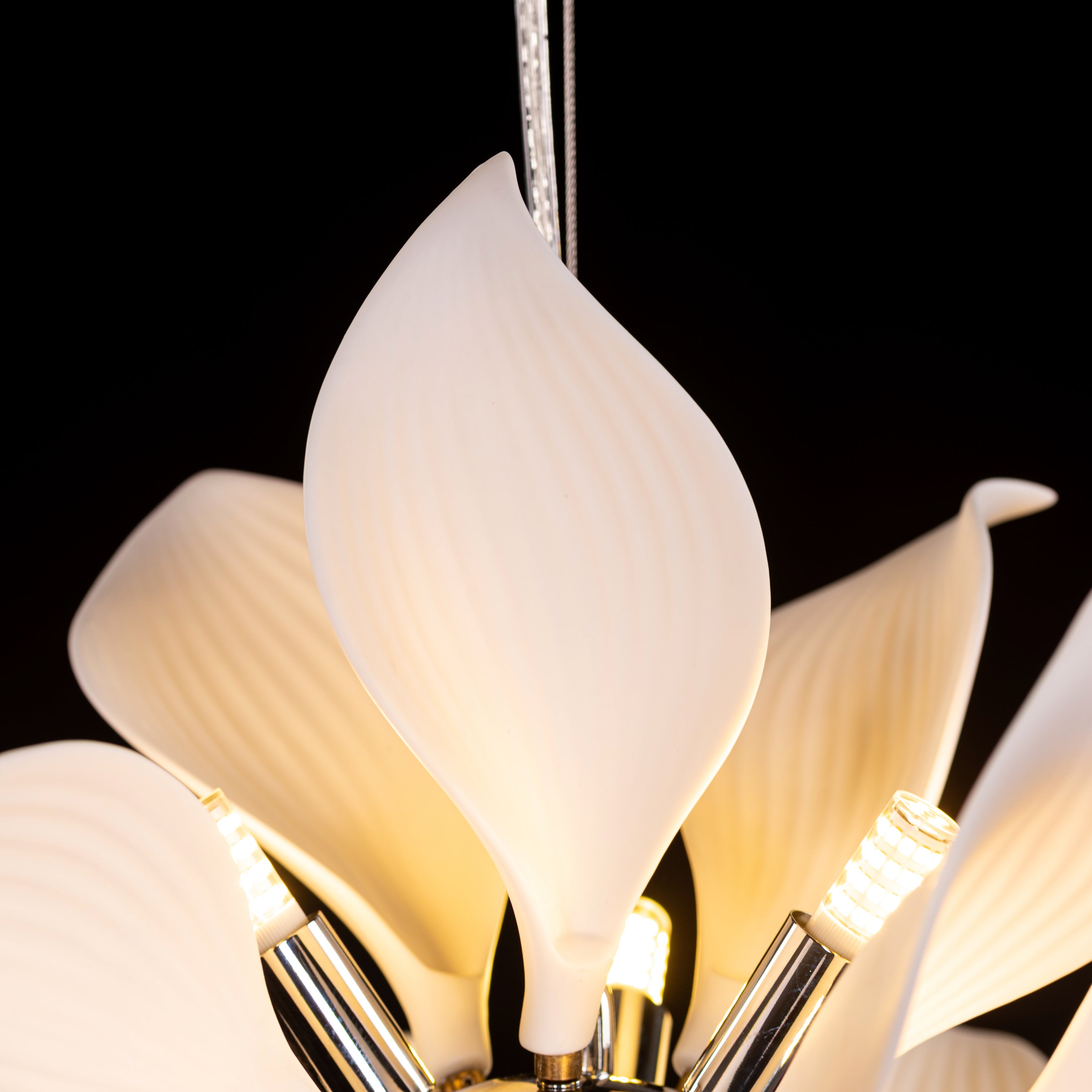 Ocean Lily (Chrome, White) Ceramic Pendant Light