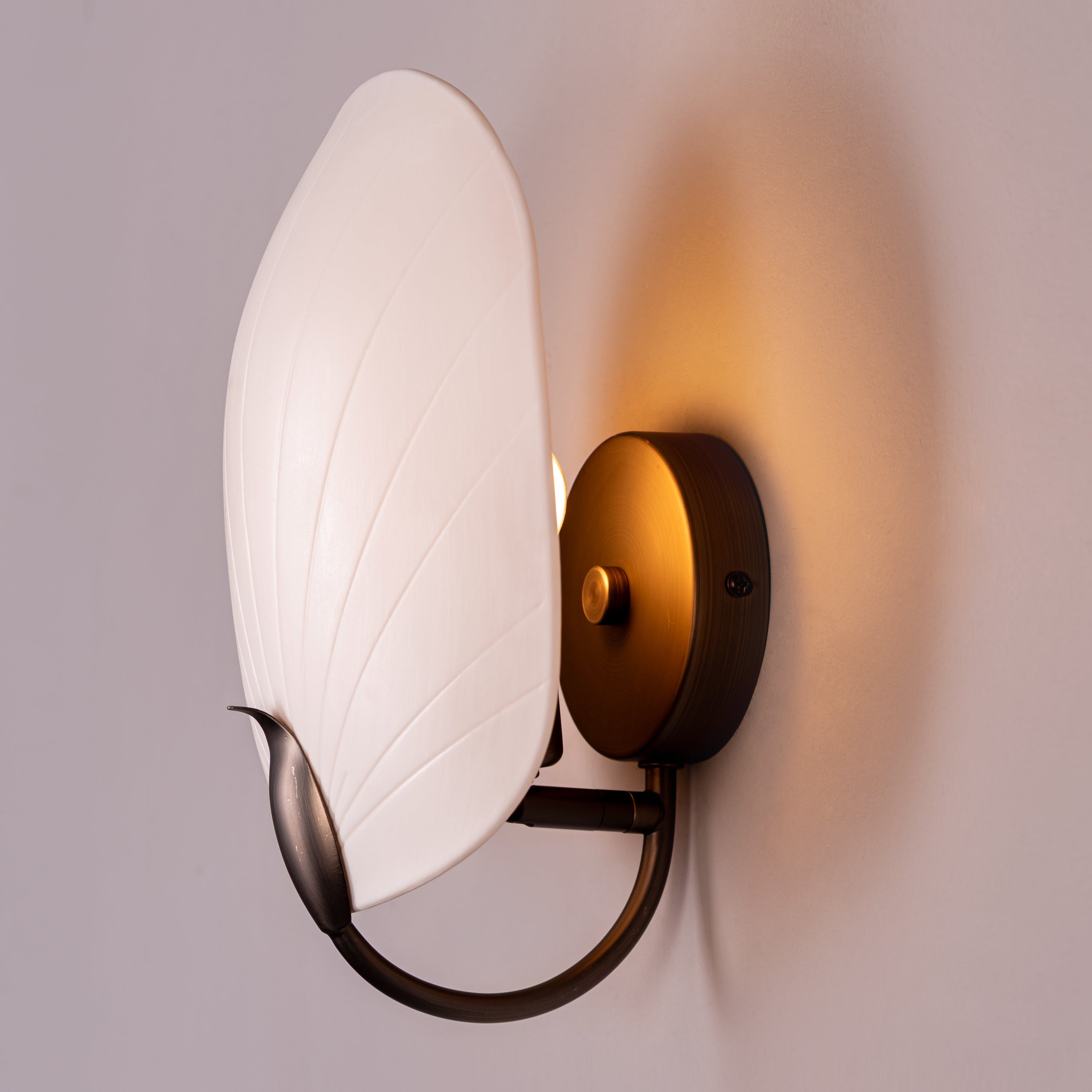 Petaline (Brown, White) Ceramic Wall Light