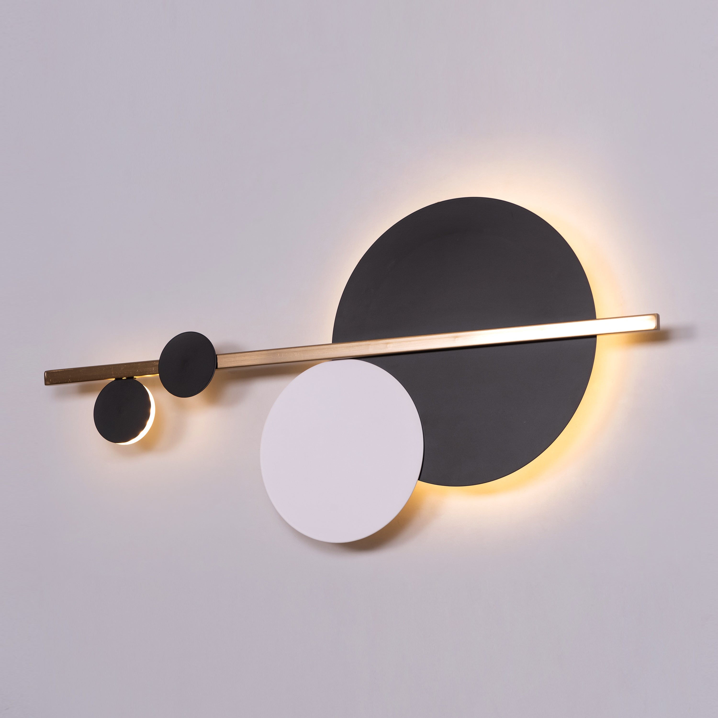 Polka Perfect (Gold, Built-In LED) Wall Light