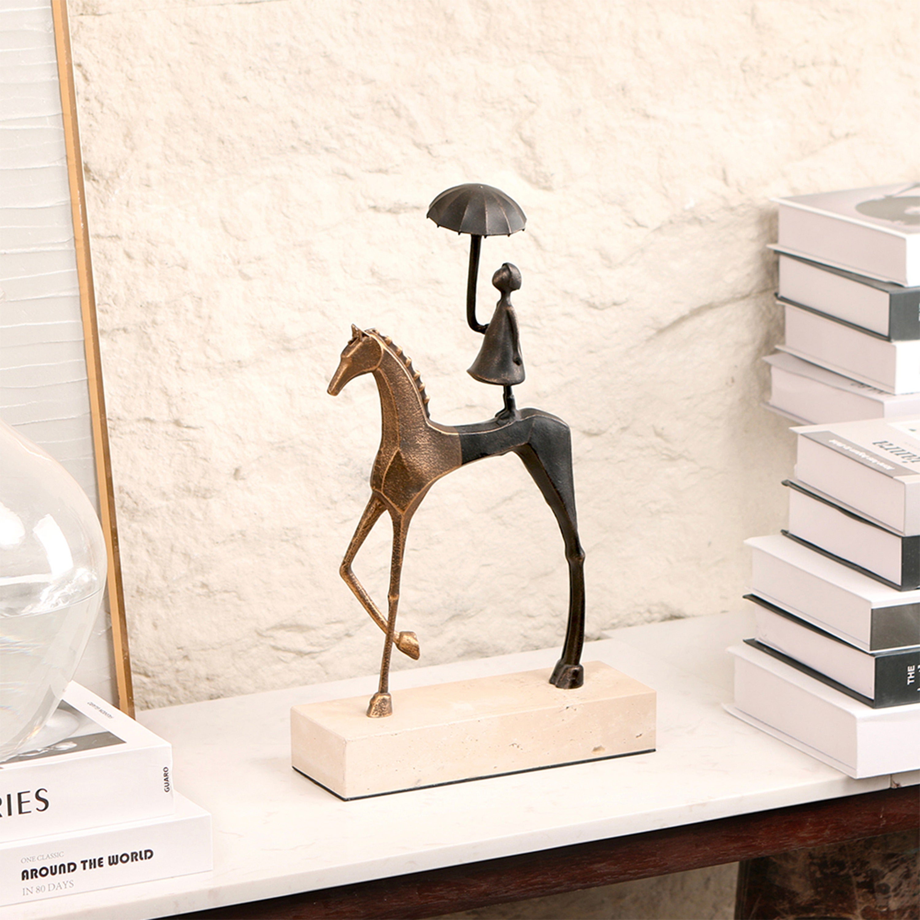 Stride & Shelter Home Decor